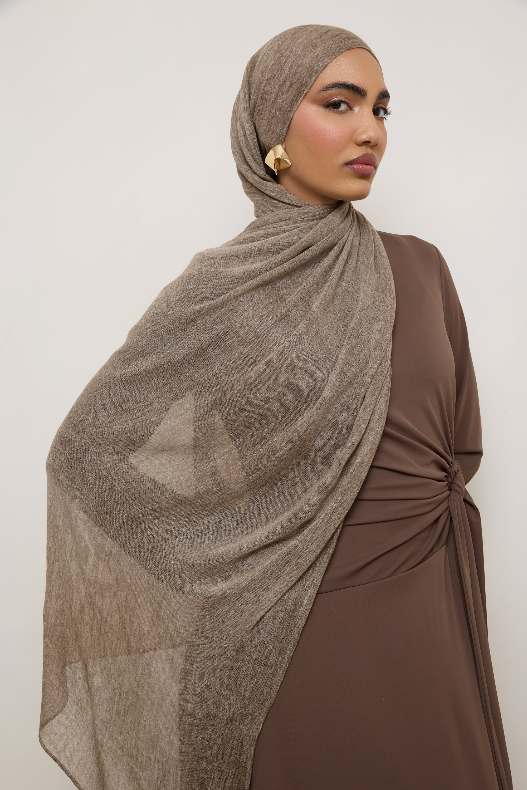 Modal Crinkle Hijab - Latte Hijabs Veiled
