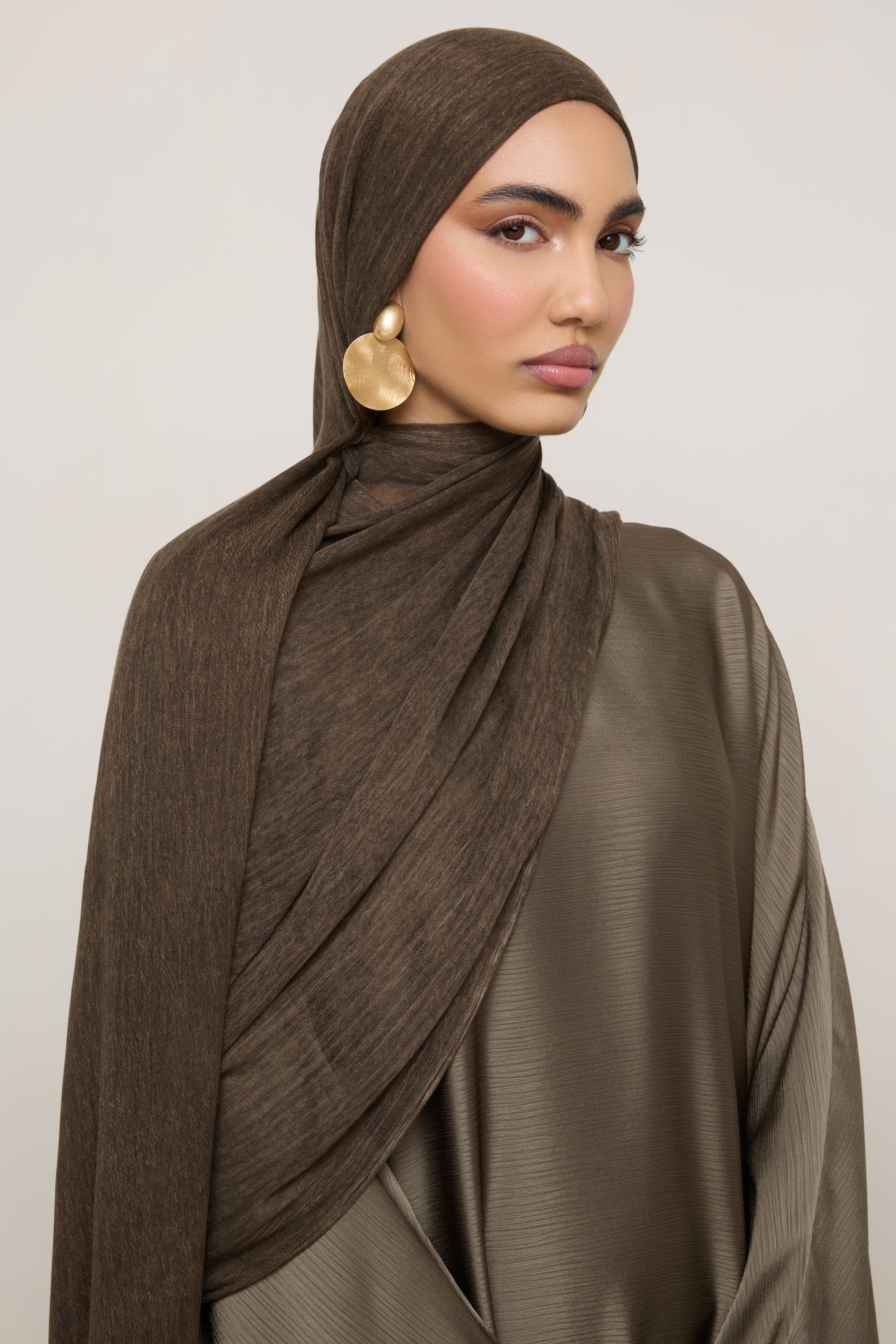 Modal Crinkle Hijab - Marble Hijabs Veiled
