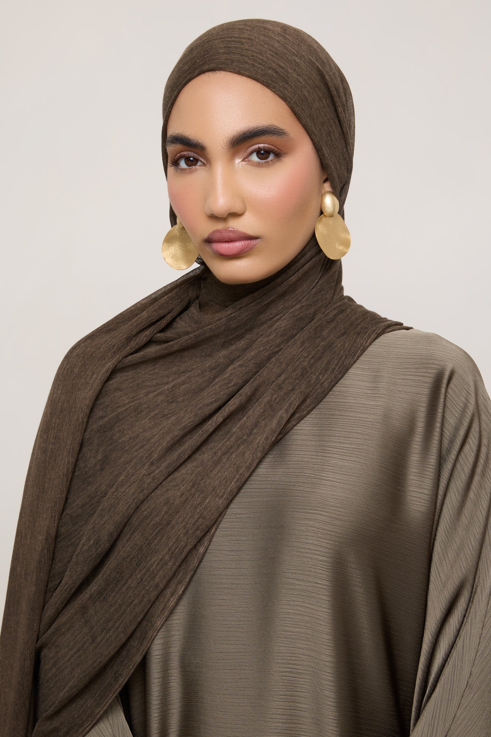 Modal Crinkle Hijab - Marble Hijabs Veiled