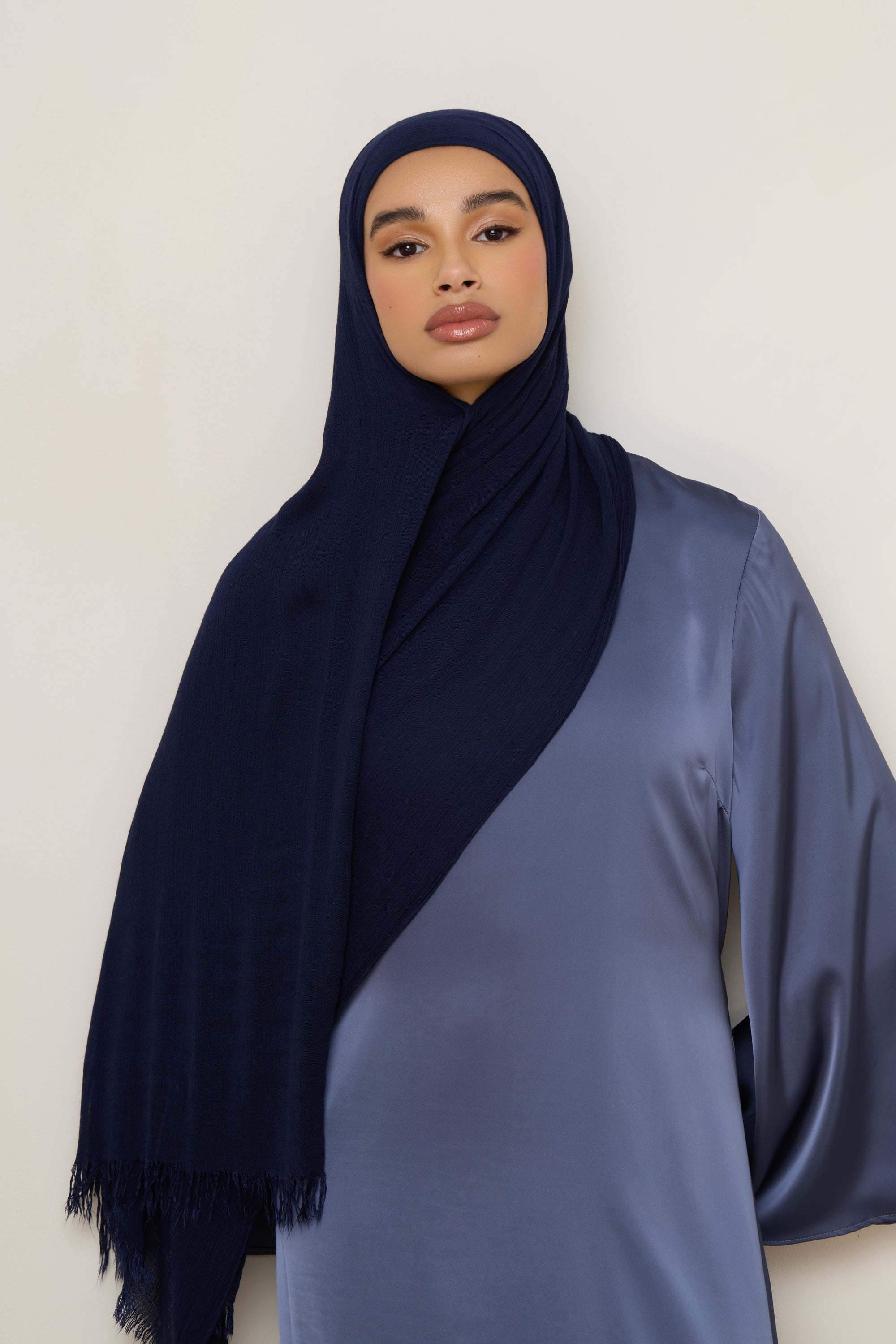 Modal Crinkle Hijab - Navy Hijabs Veiled