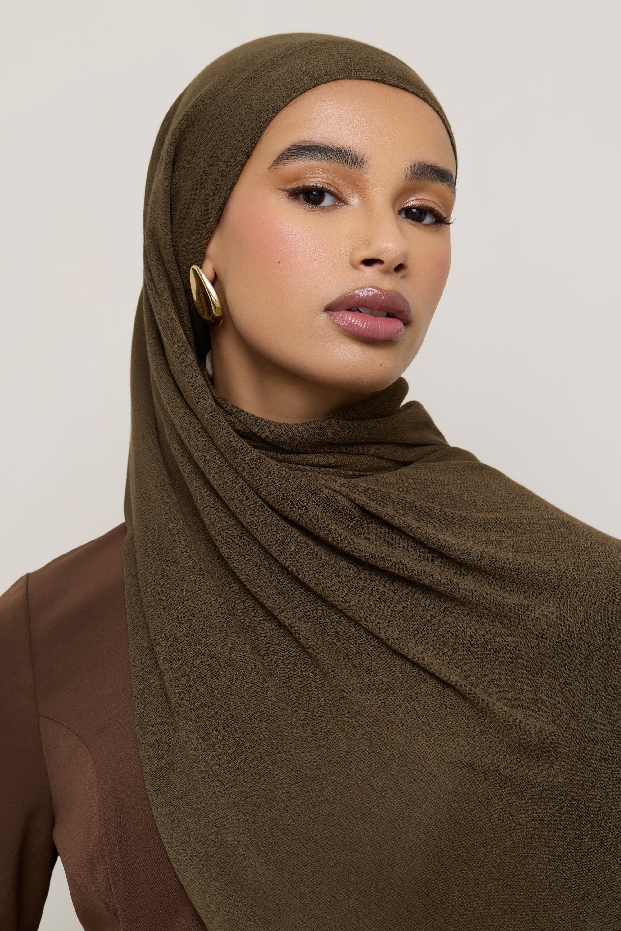 Modal Crinkle Hijab - Olive Hijabs Veiled