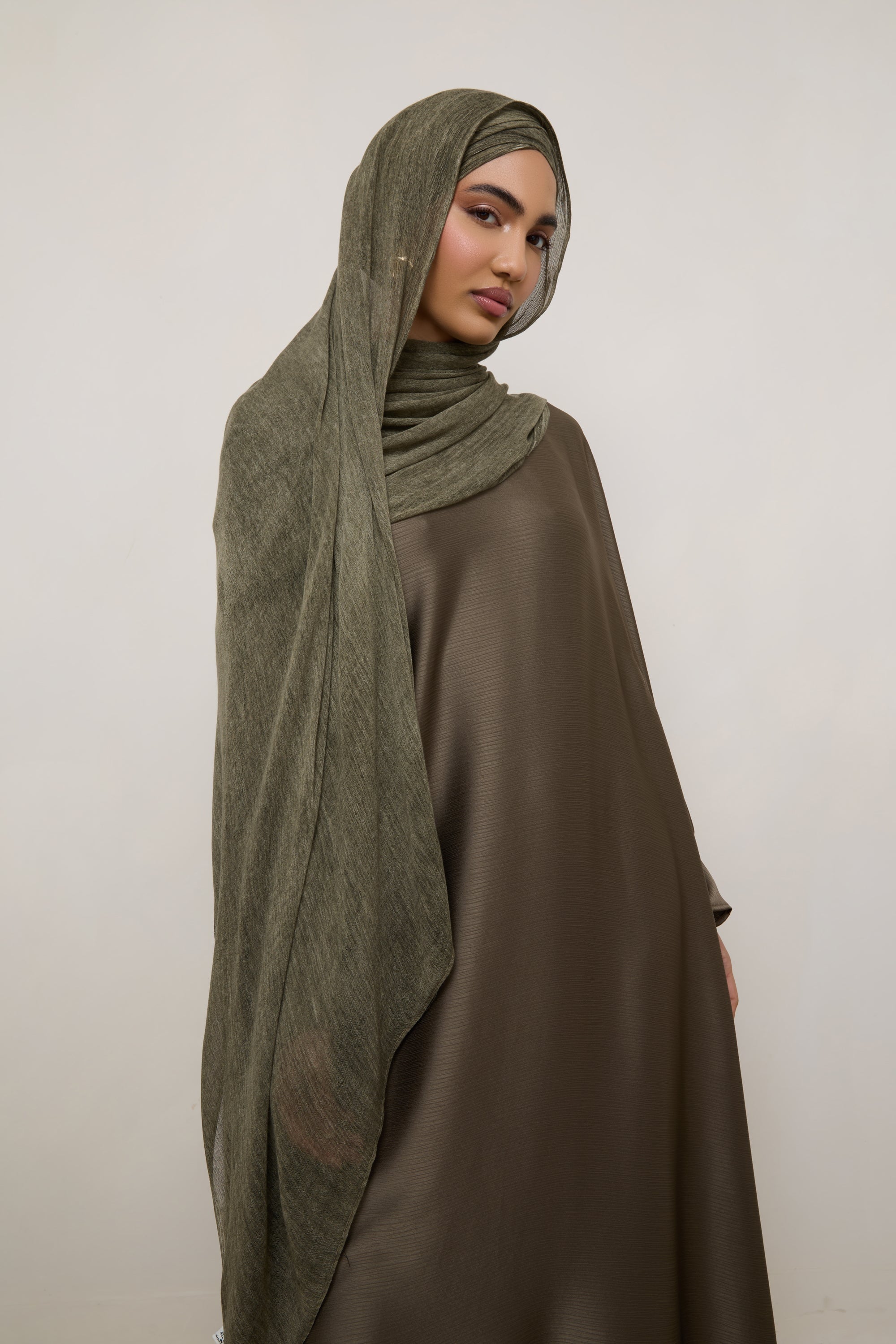 Modal Crinkle Hijab - Thyme Hijabs Veiled