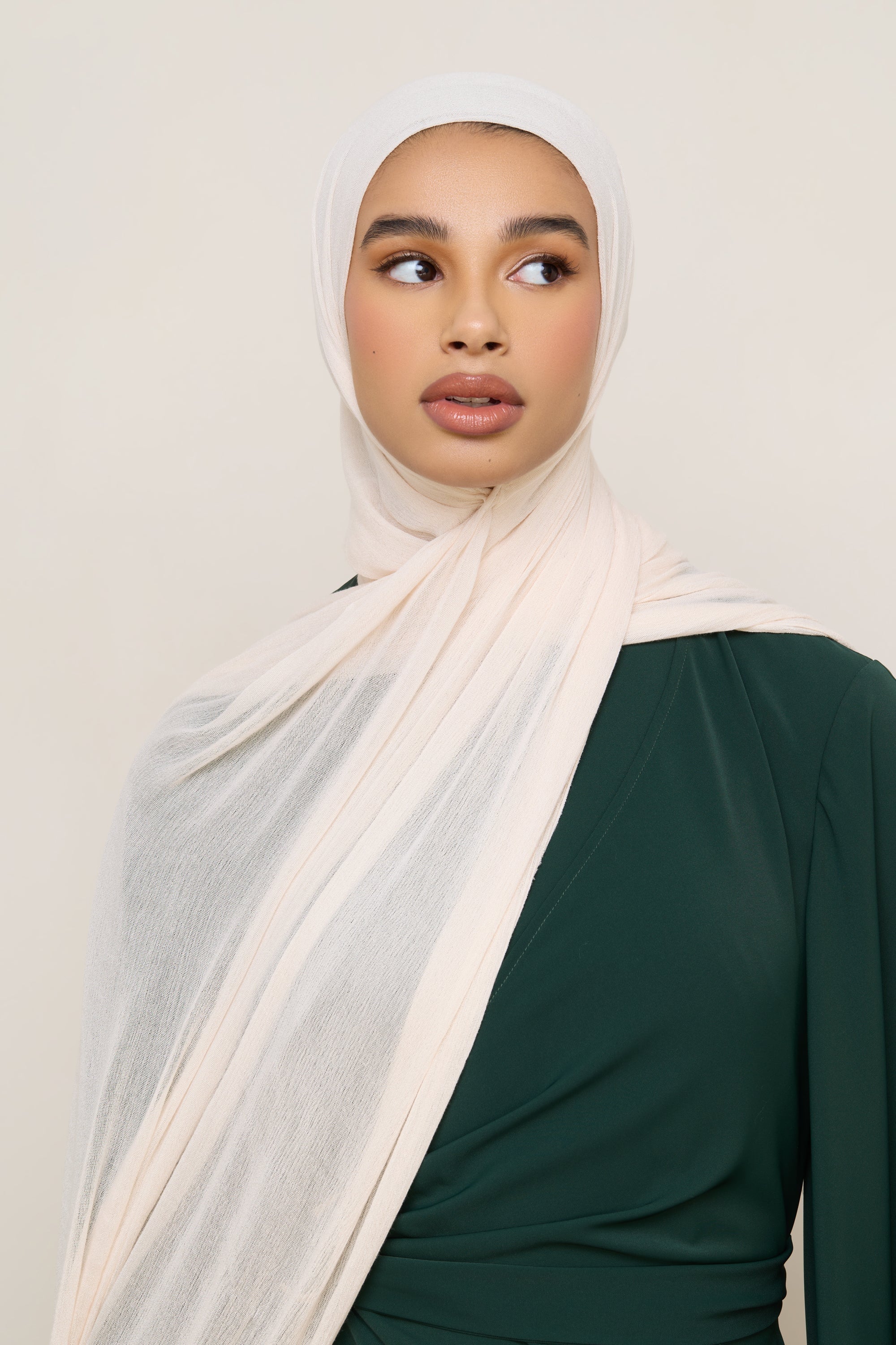 Modal Crinkle Hijab - Vanilla Hijabs Veiled