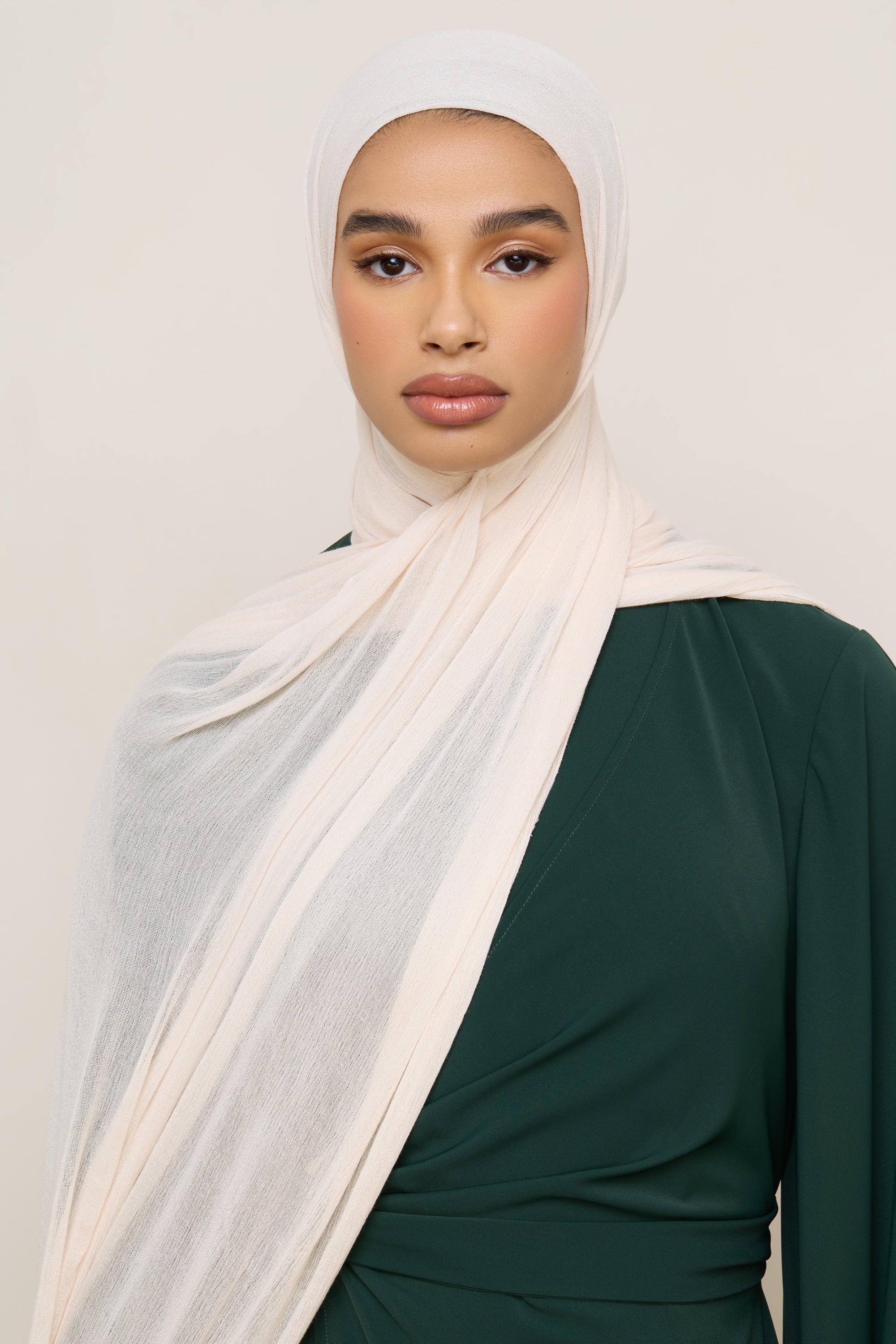 Modal Crinkle Hijab - Vanilla Hijabs Veiled