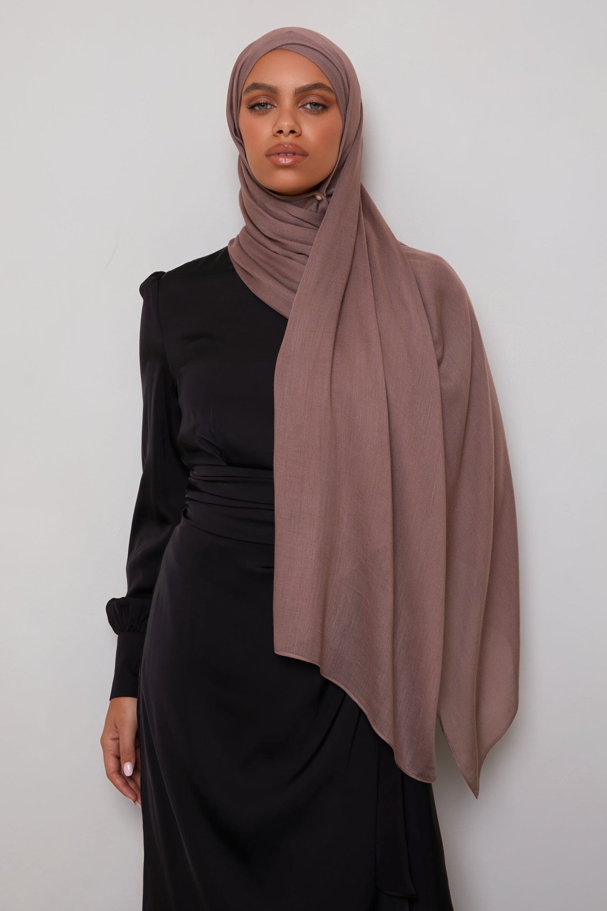 Modal Hijab - Dark Mauve epschoolboard 