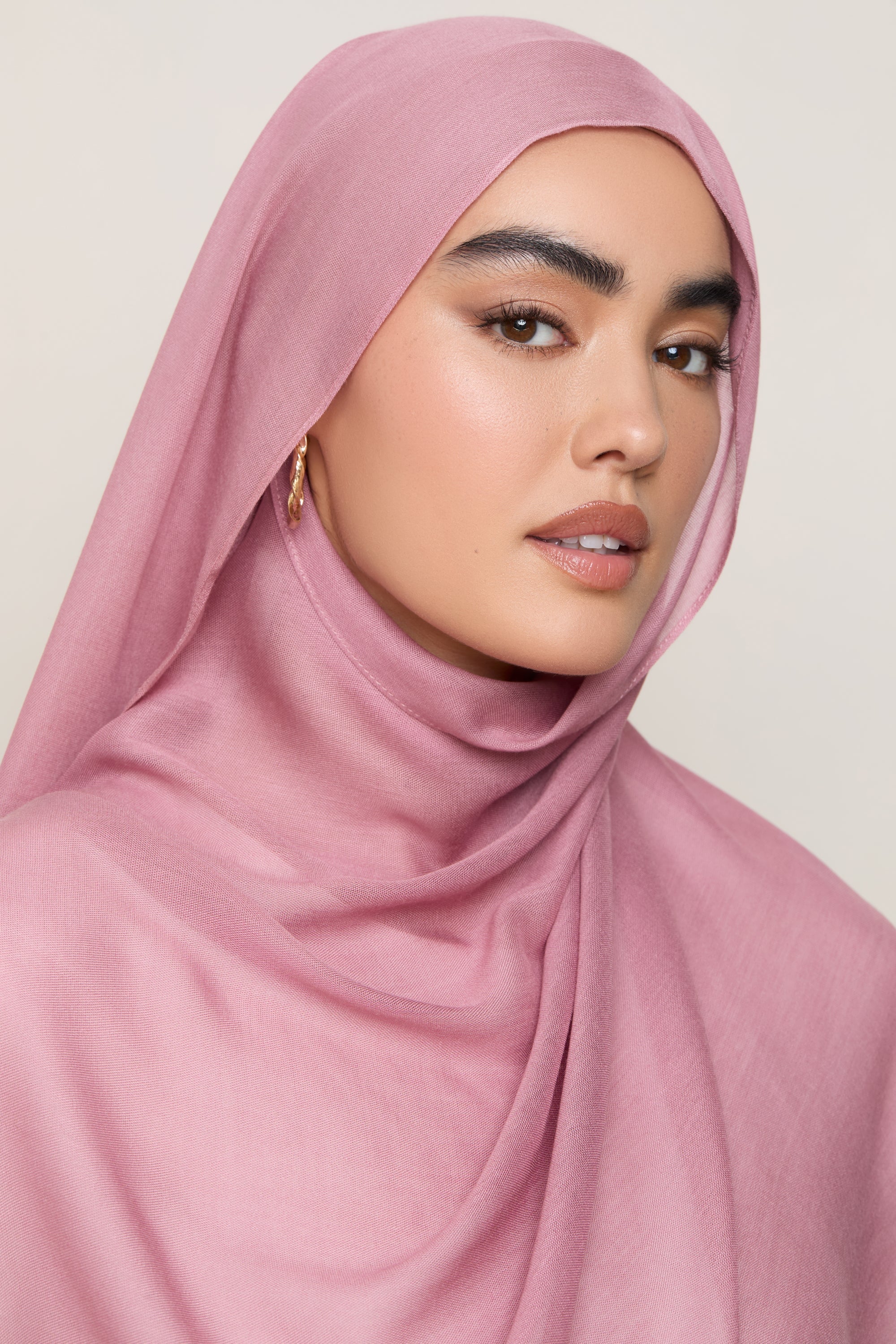 Modal Hijab - Foxglove Hijabs Veiled