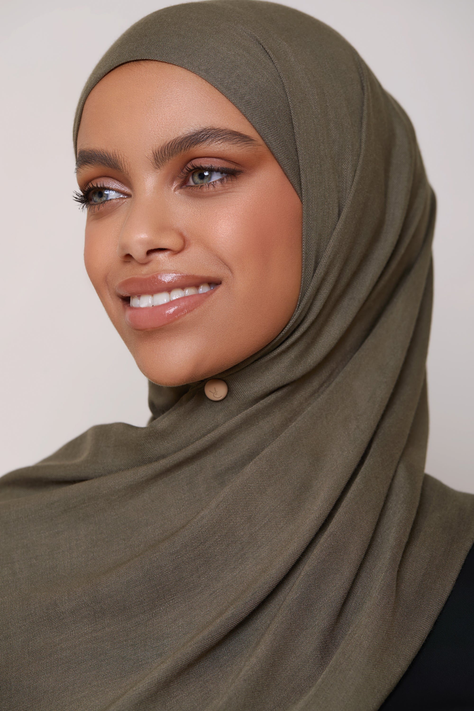 Modal Hijab - Olive Veiled 