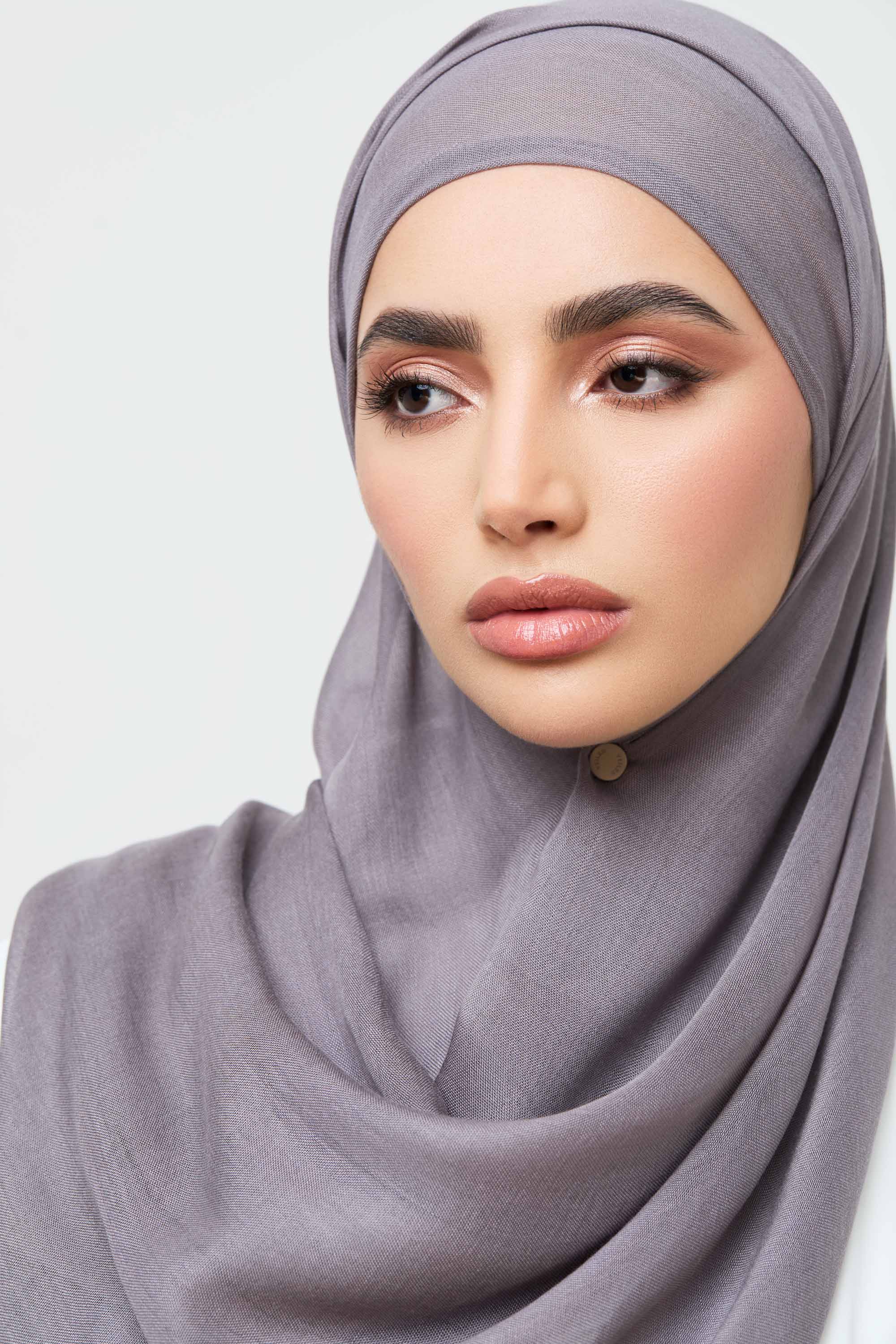 Modal Hijab - Storm Veiled
