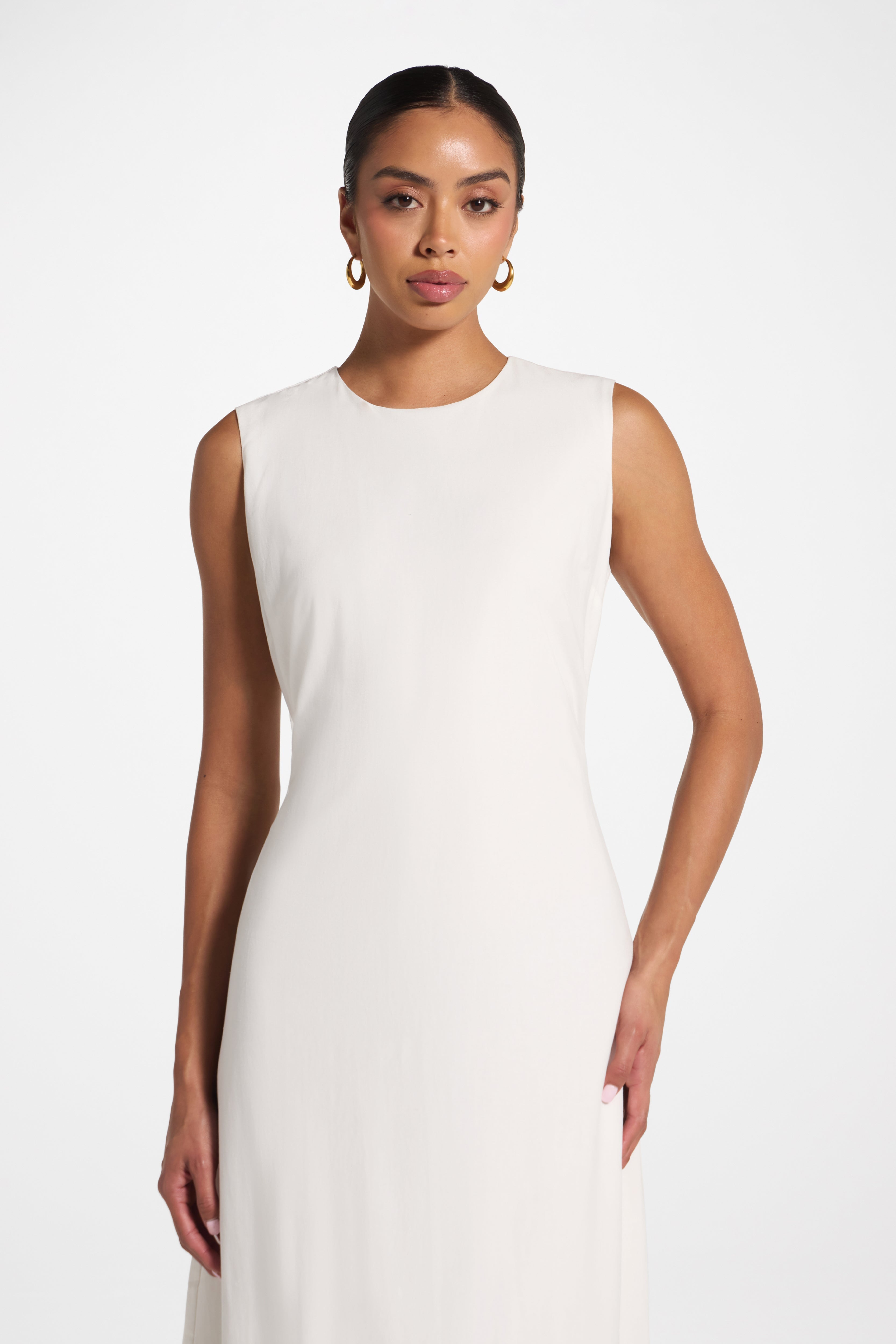 Nyla Sleeveless Linen Tie Maxi Dress - White Veiled