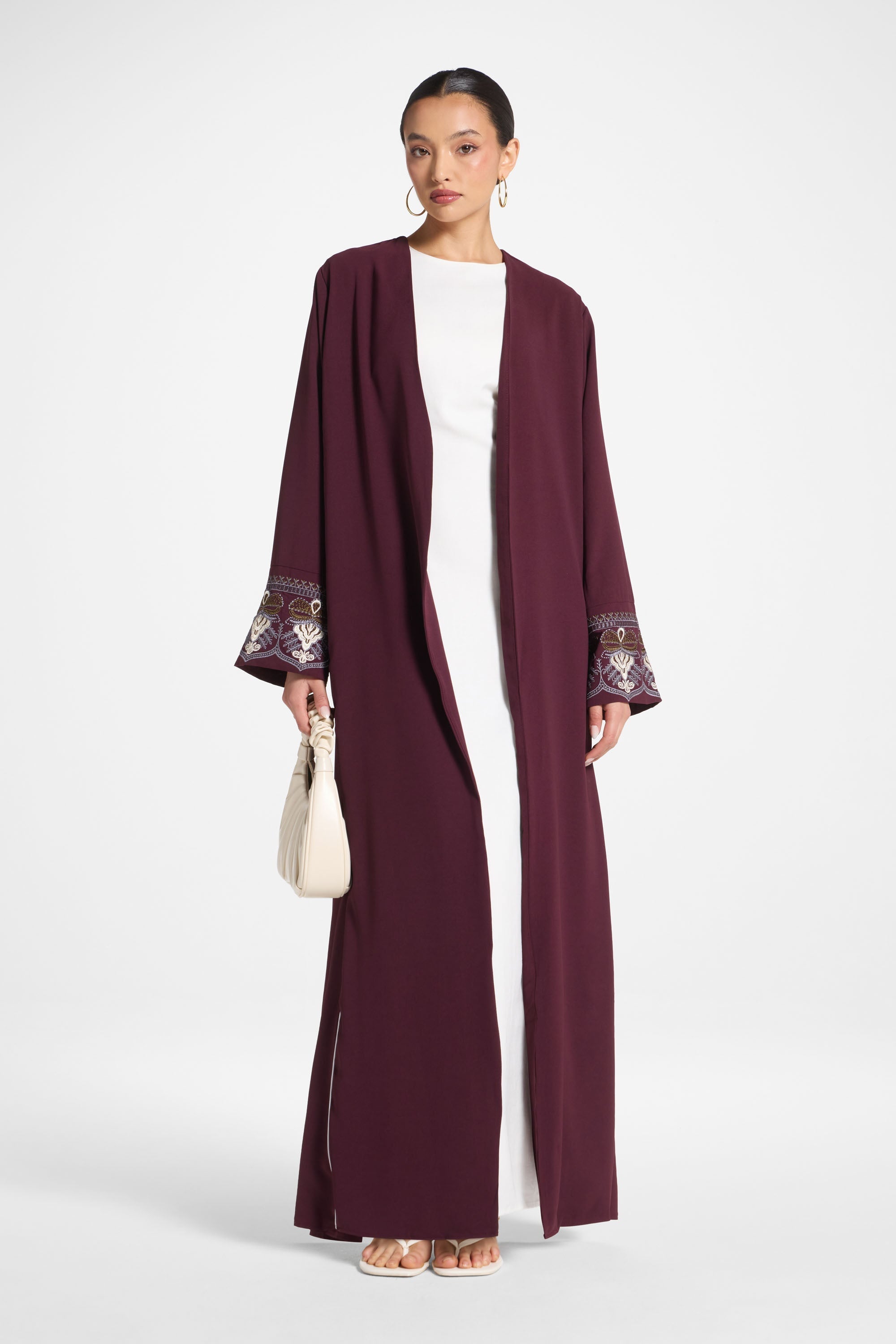 Omaya Embroidered Open Abaya Abayas Veiled
