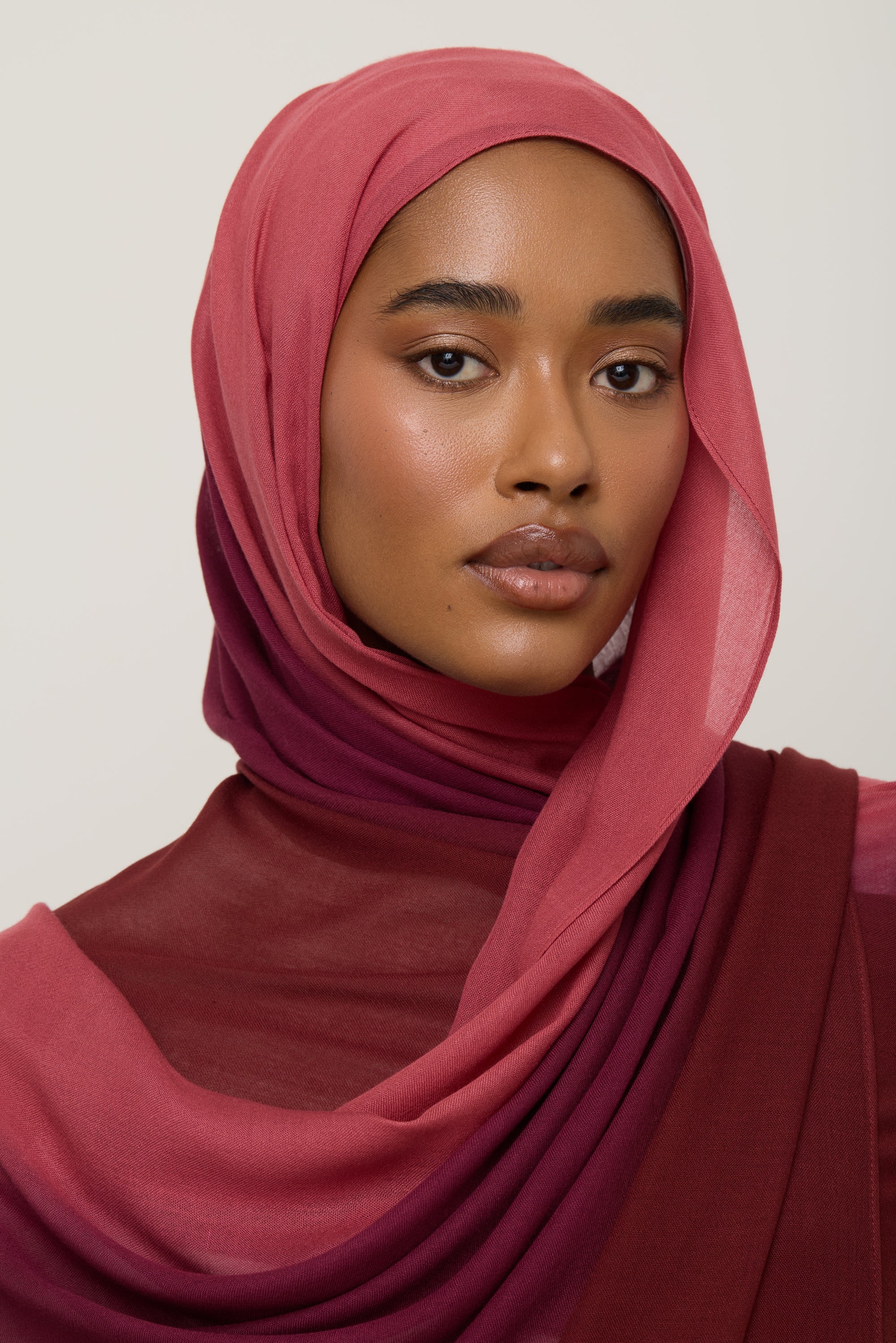 Ombre Modal Hijab - Berry Hijab Veiled