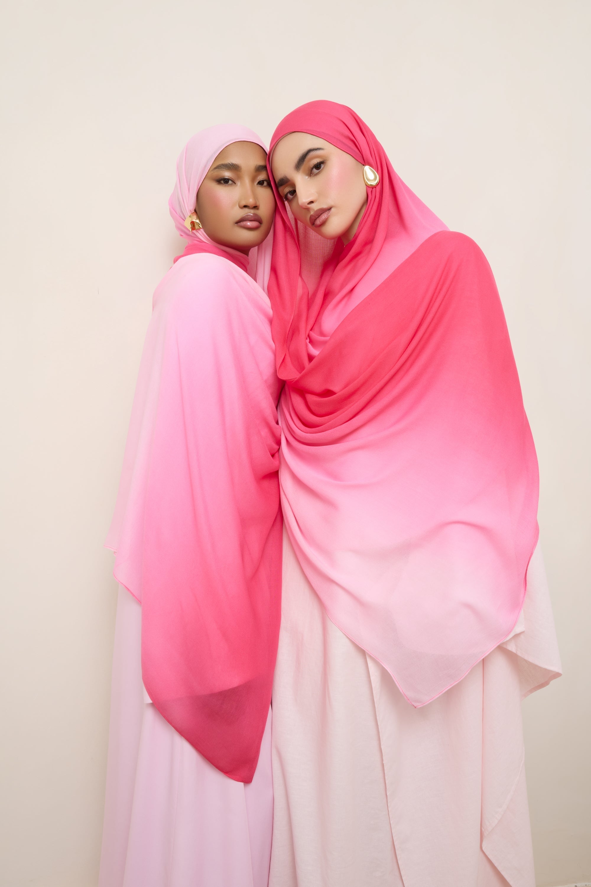 Ombre Modal Hijab - Coral Hijabs Veiled