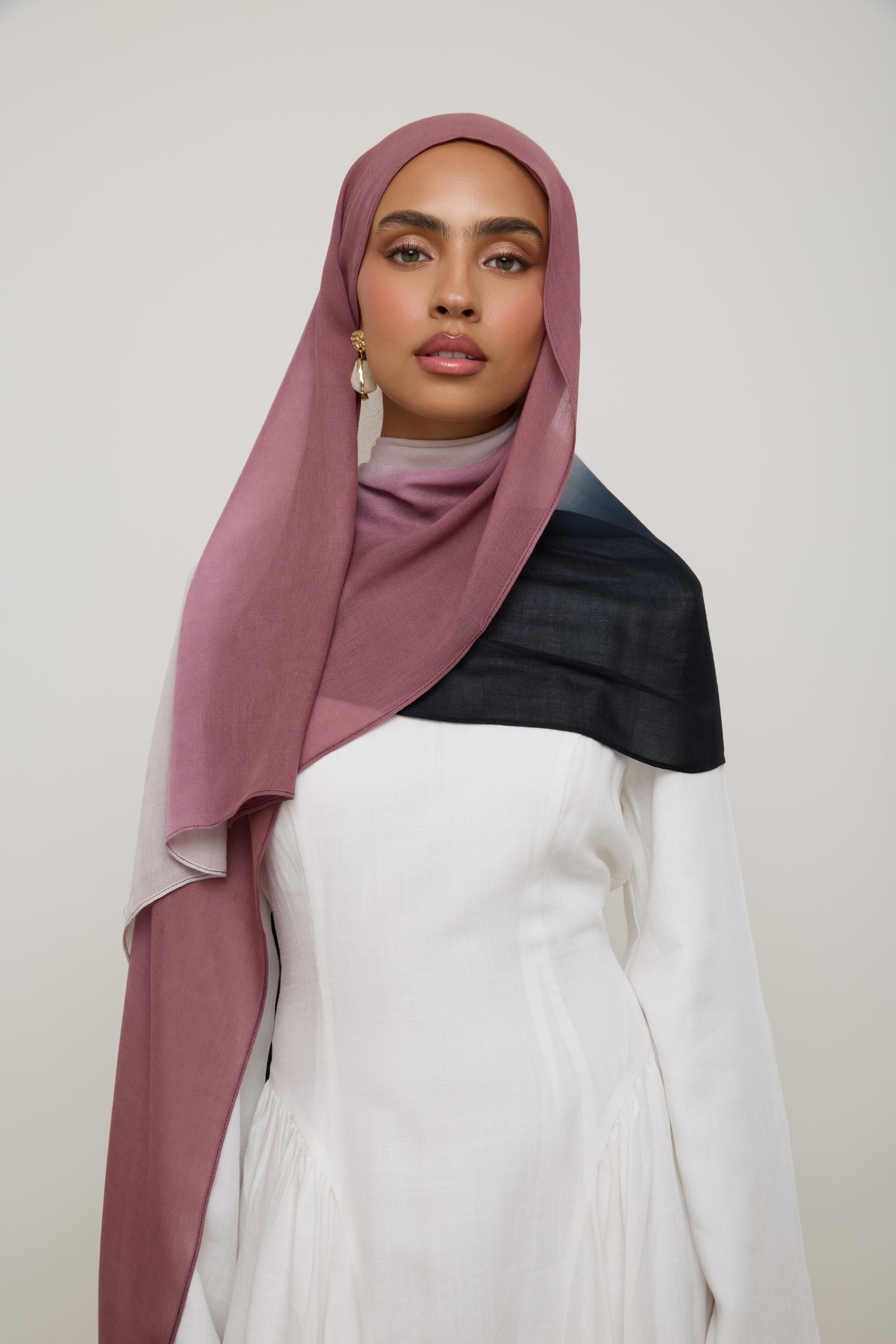Ombre Modal Hijab - Deco Noir Hijabs Veiled