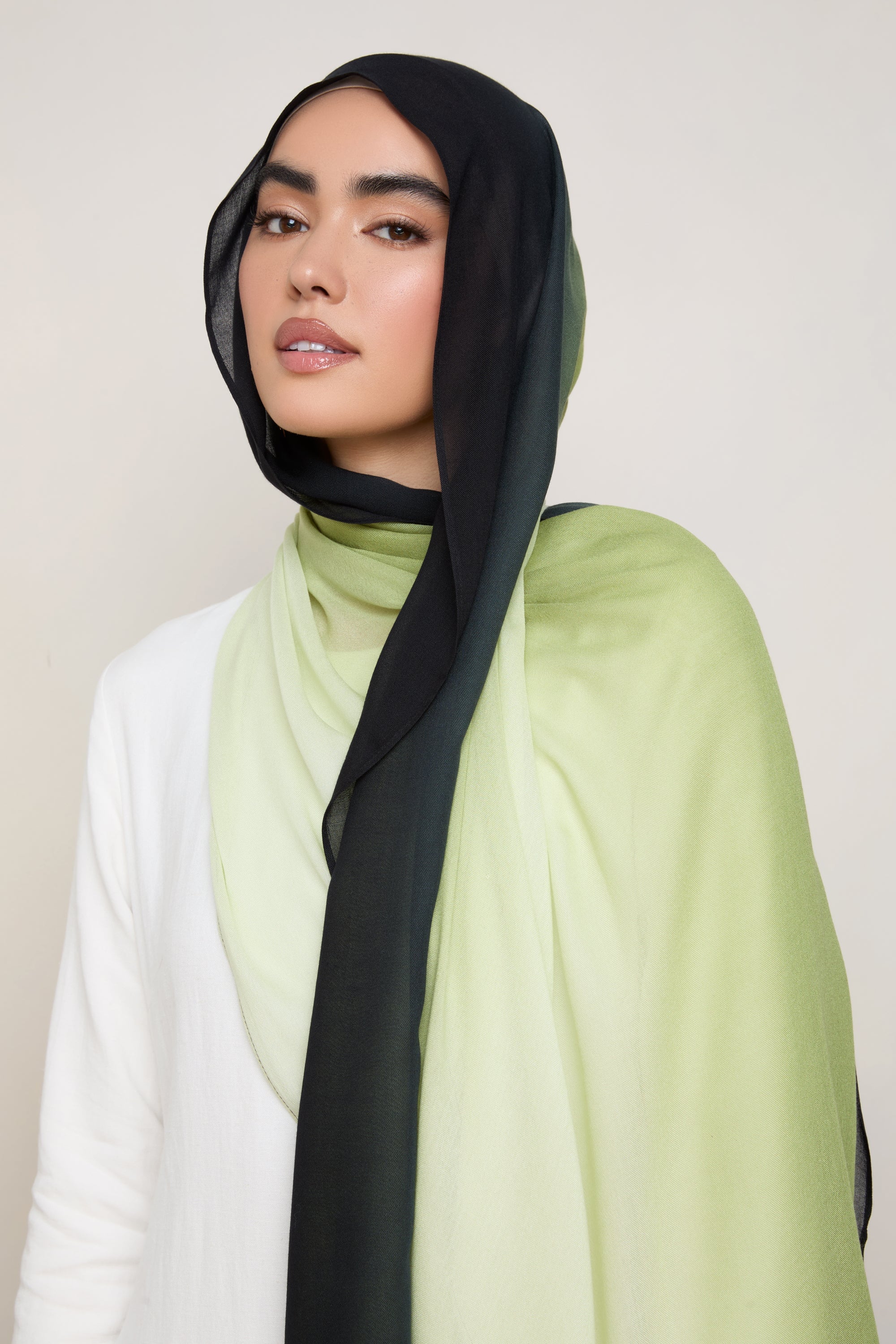 Ombre Modal Hijab - Peridot Hijabs Veiled