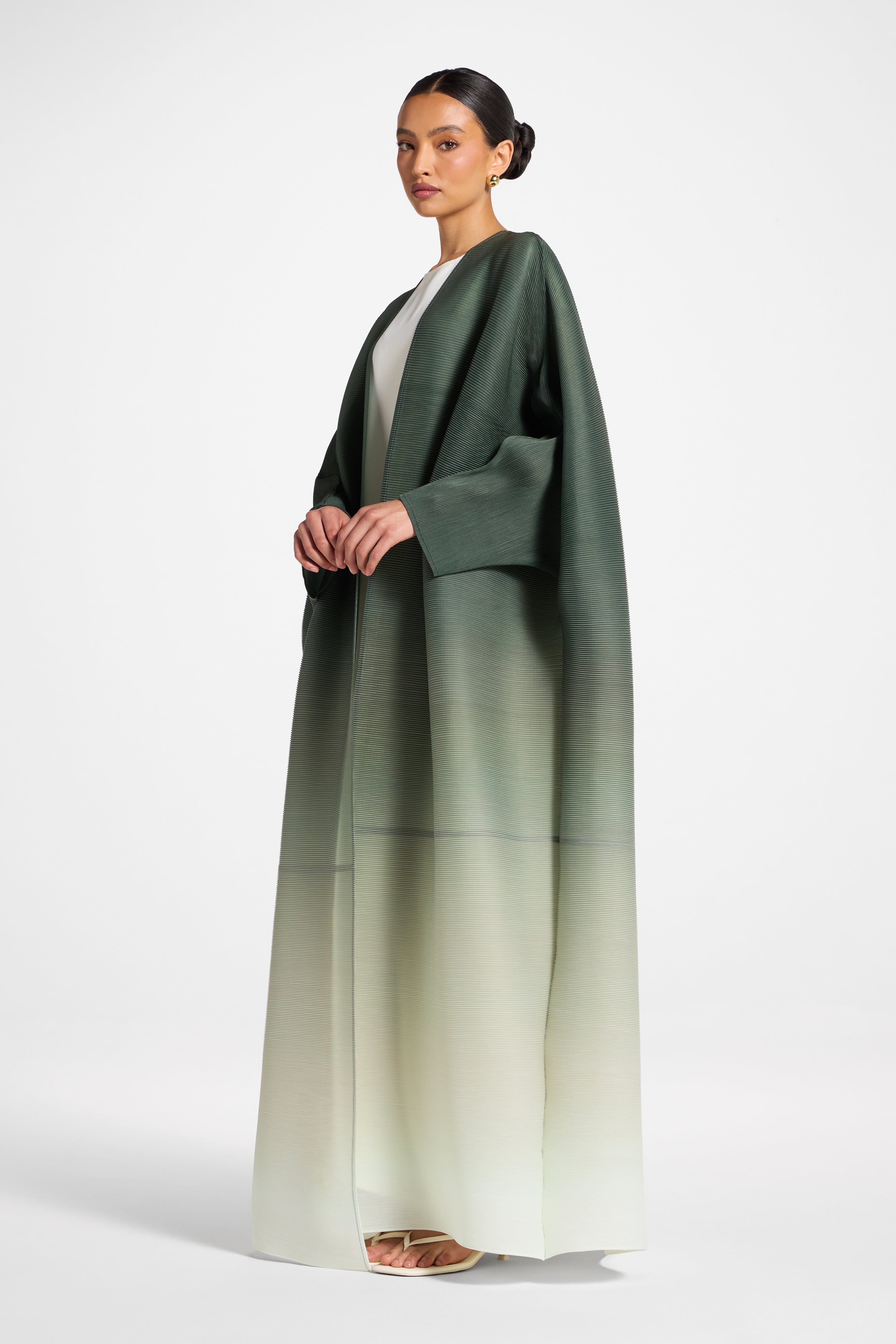Ombre Pleated Open Abaya - Tea Forest Abayas Veiled