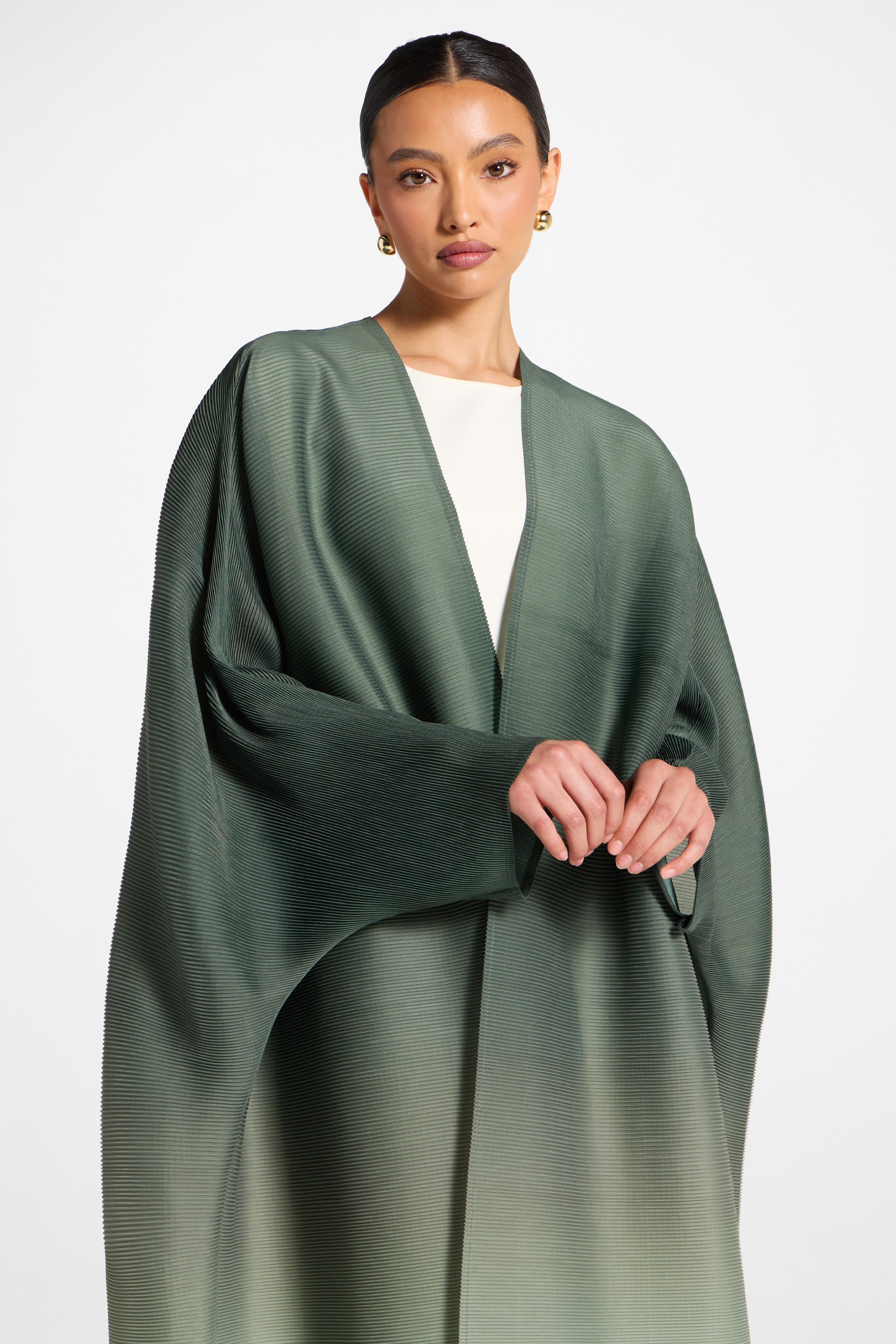 Ombre Pleated Open Abaya - Tea Forest Abayas Veiled