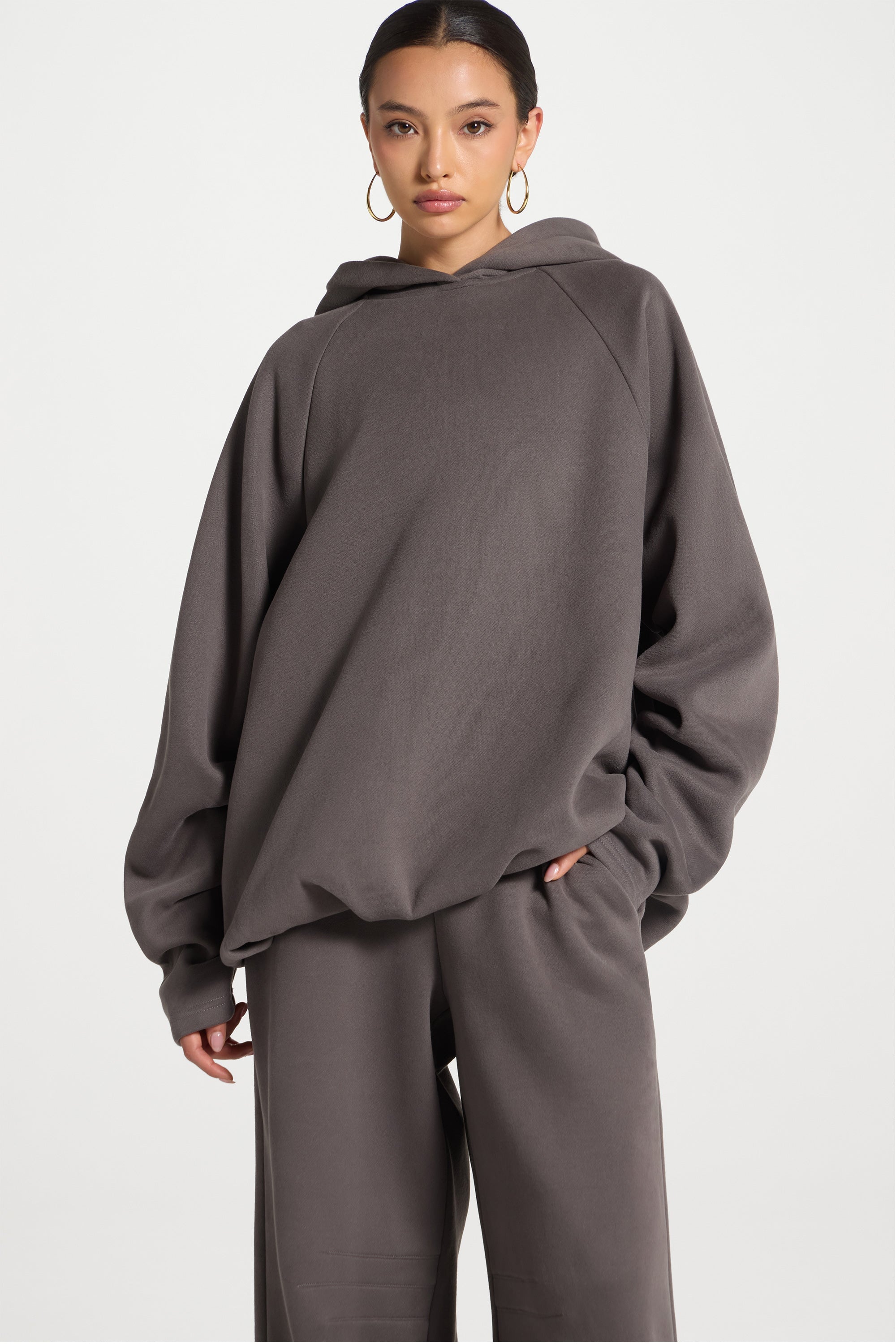 Pleated Lounge Top & Pants Set - Iron Abayas Veiled
