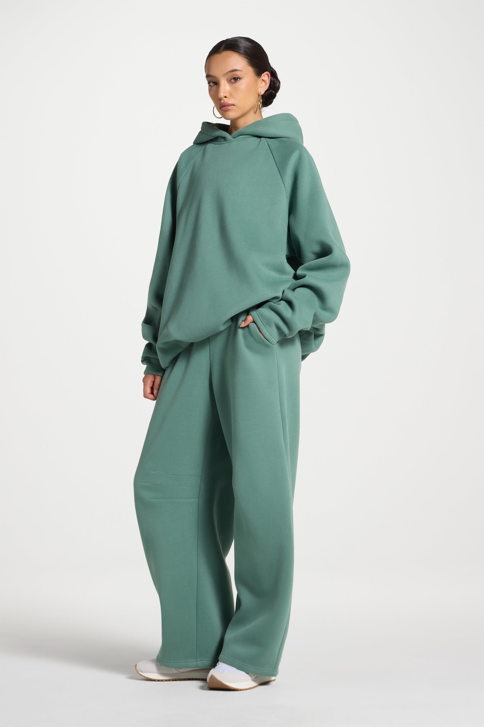Pleated Lounge Top & Pants Set - Retro Green Abayas Veiled