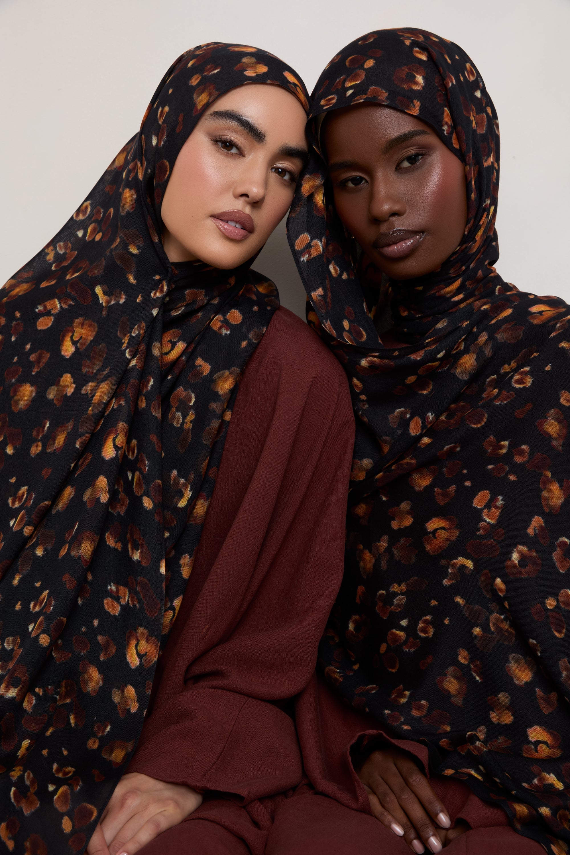 Printed Modal Hijab - Black Leopard Bloom Hijabs Veiled