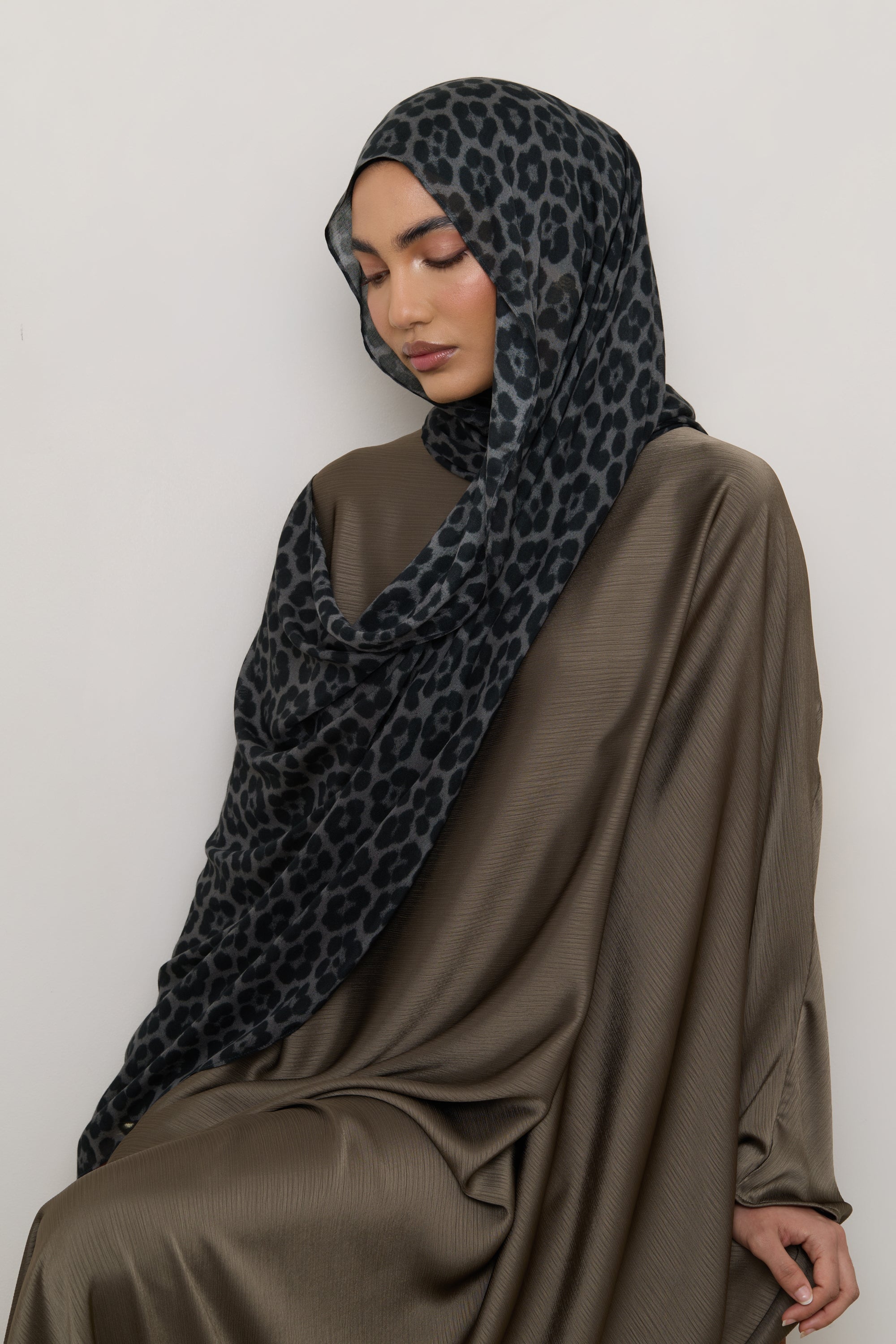 Printed Modal Hijab - Leopard Rosettes Hijabs Veiled