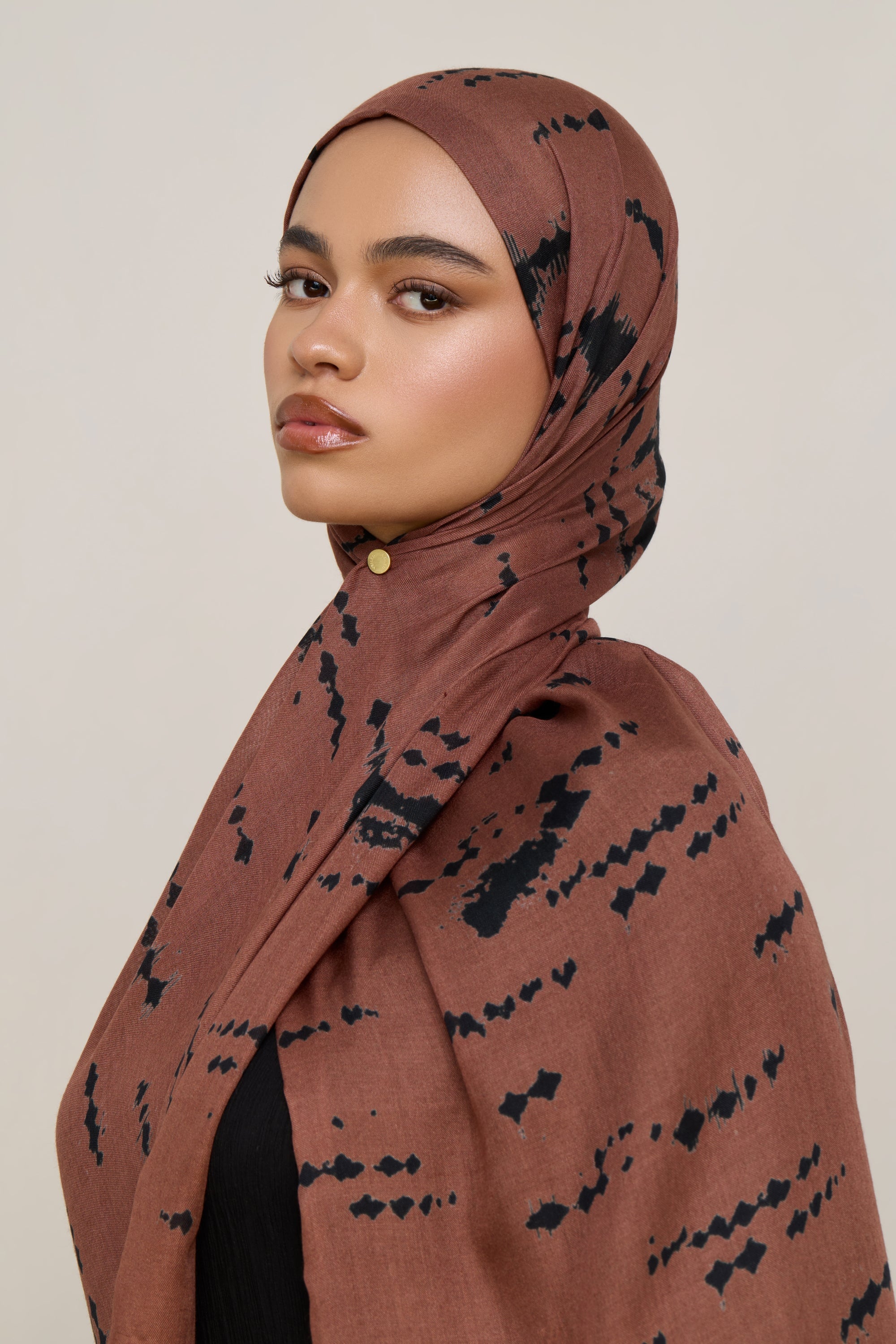 Printed Modal Hijab - Noir Speckles Hijabs Veiled