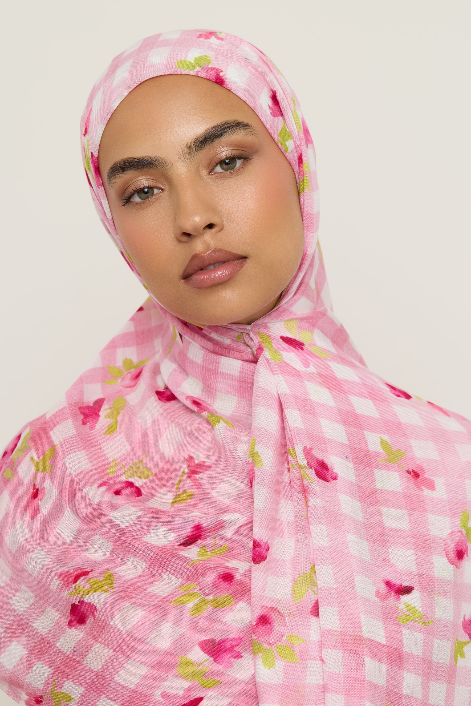 Printed Modal Hijab - Pink Picnic Hijab Veiled