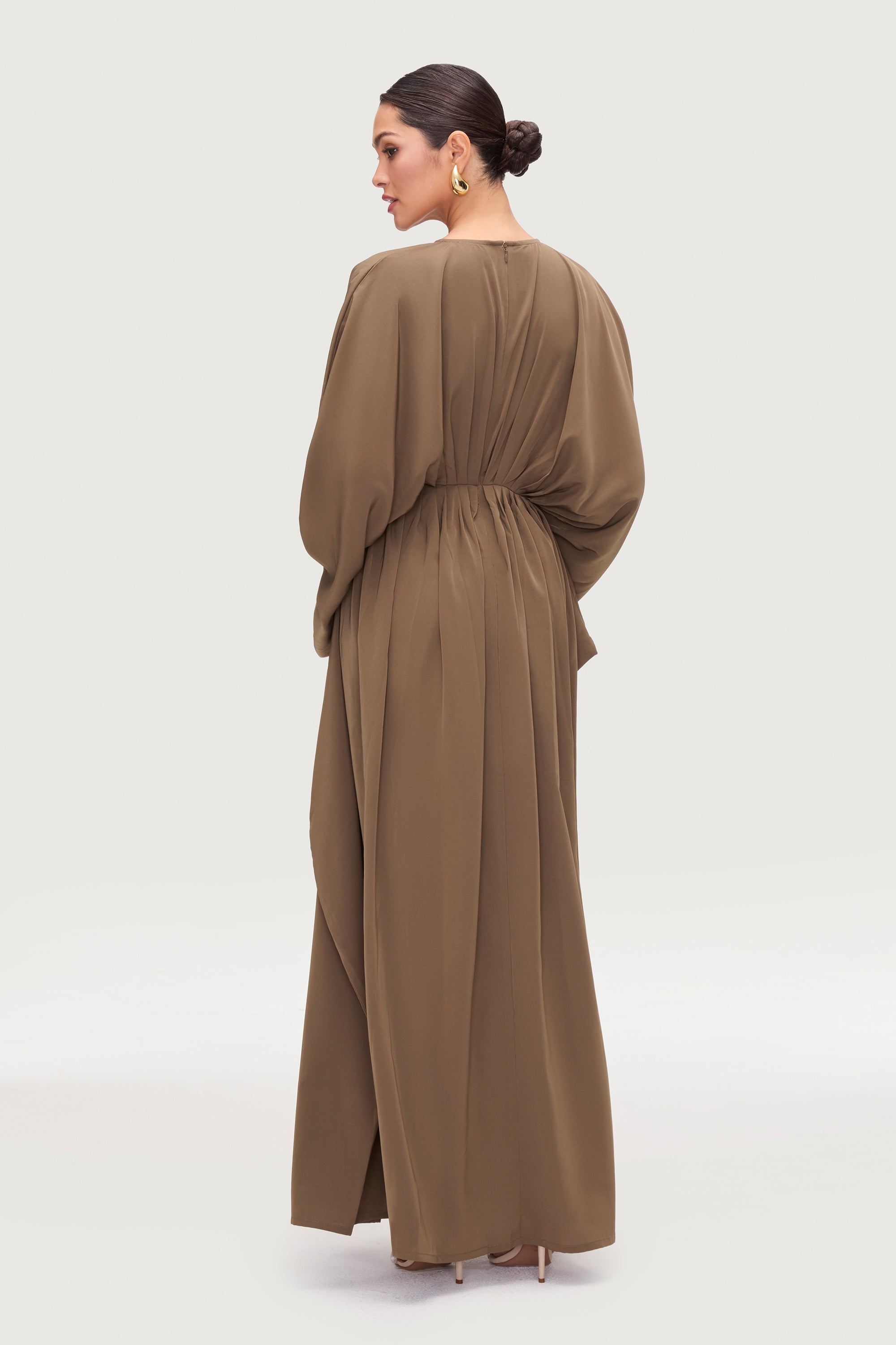 Rawiyah Pleated Kaftan - Olive Abayas Veiled