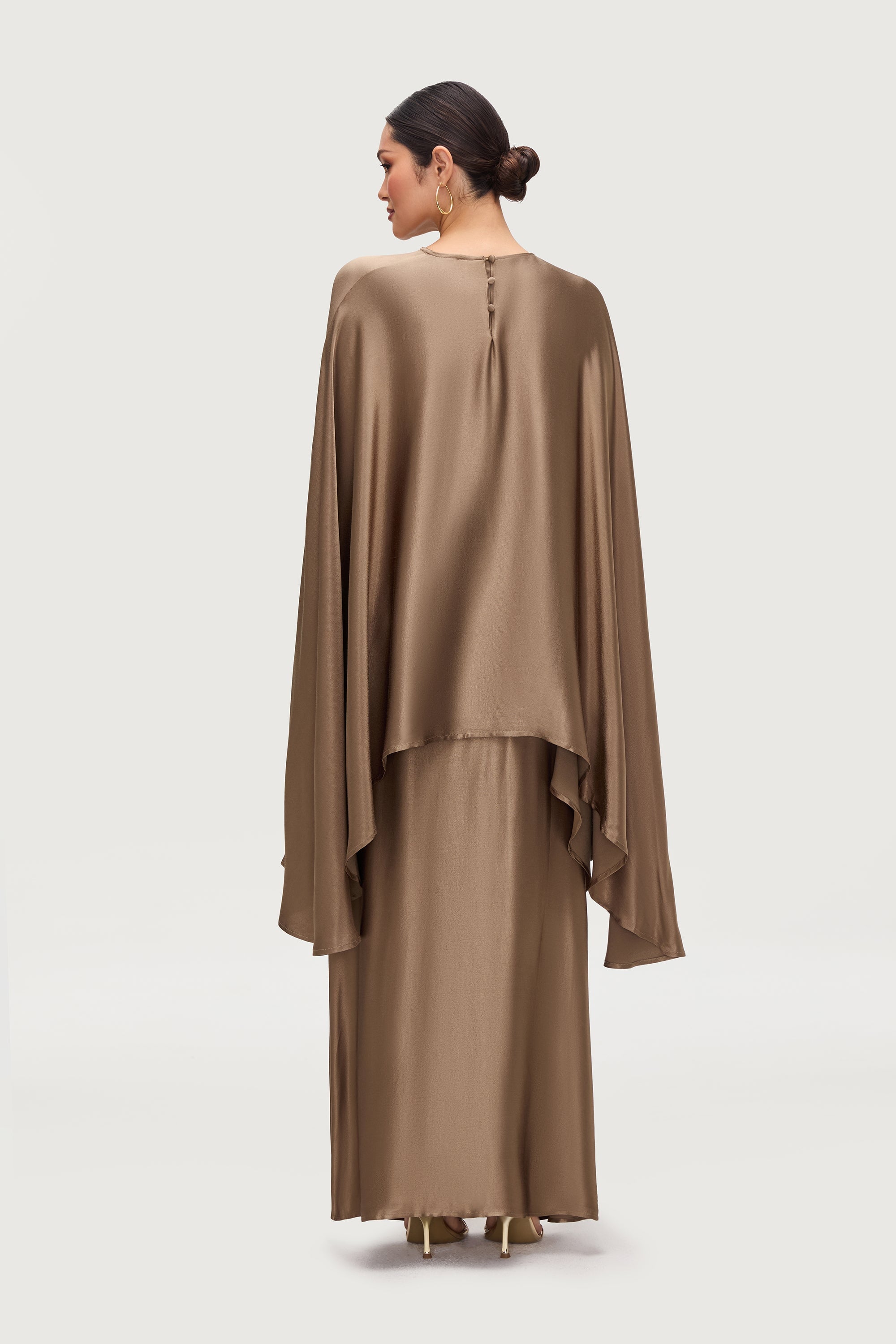 Razan Silk Inner Tie Top - Desert Palm Tops Veiled Collection