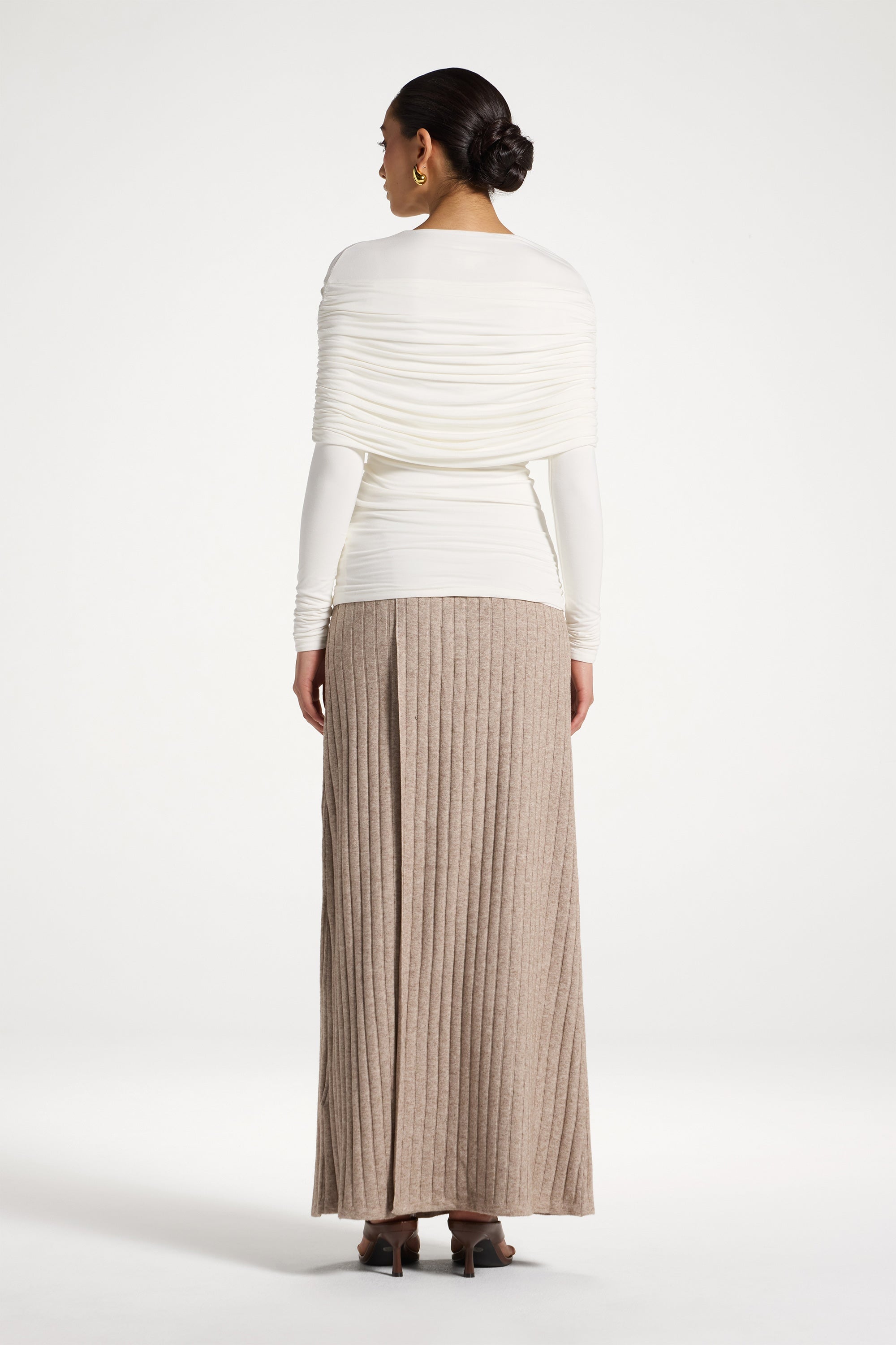 Rouched Shoulder Top - White Abayas Veiled