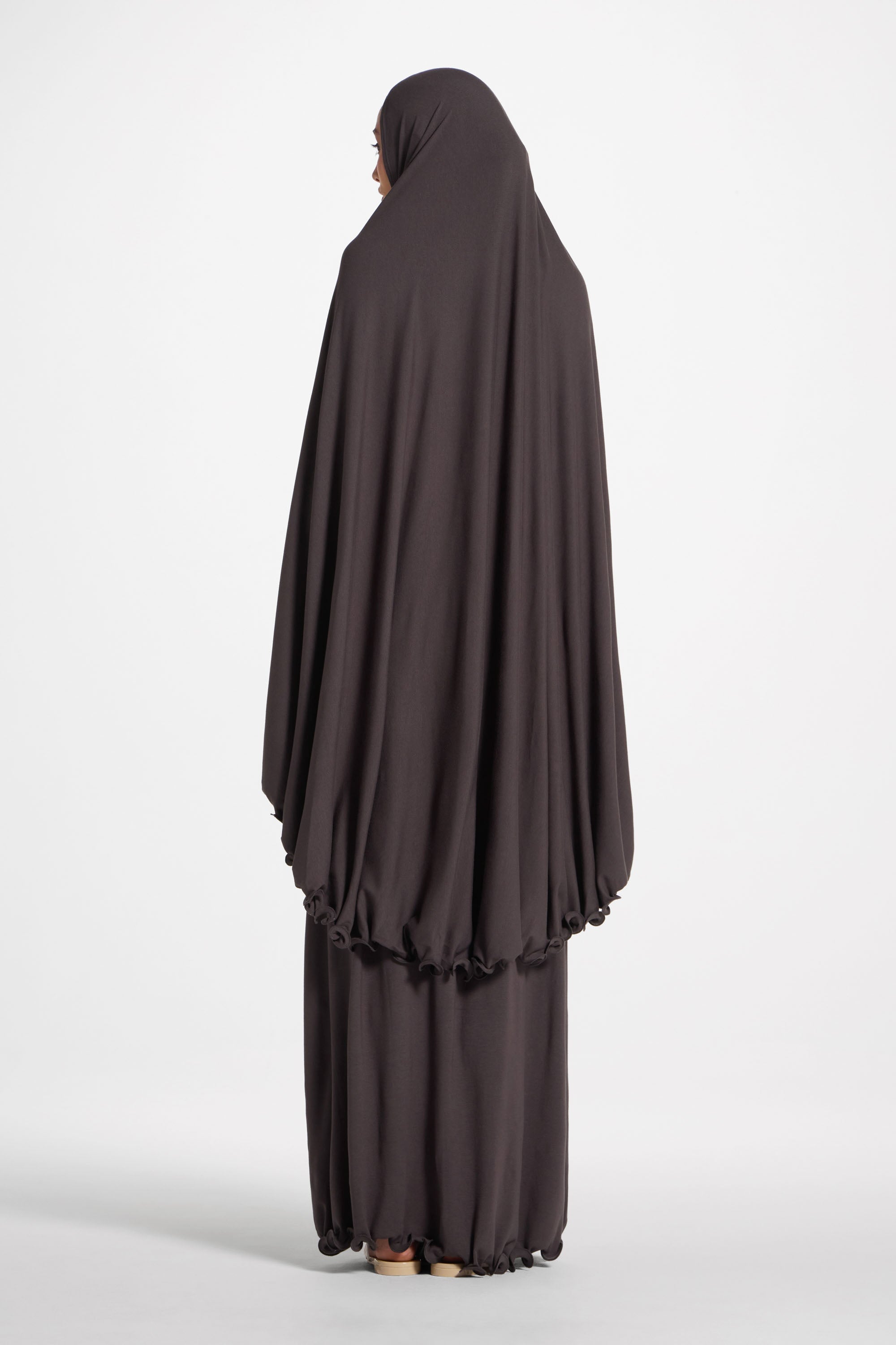 Ruffle Jersey Prayer Set - Iron Sets Veiled