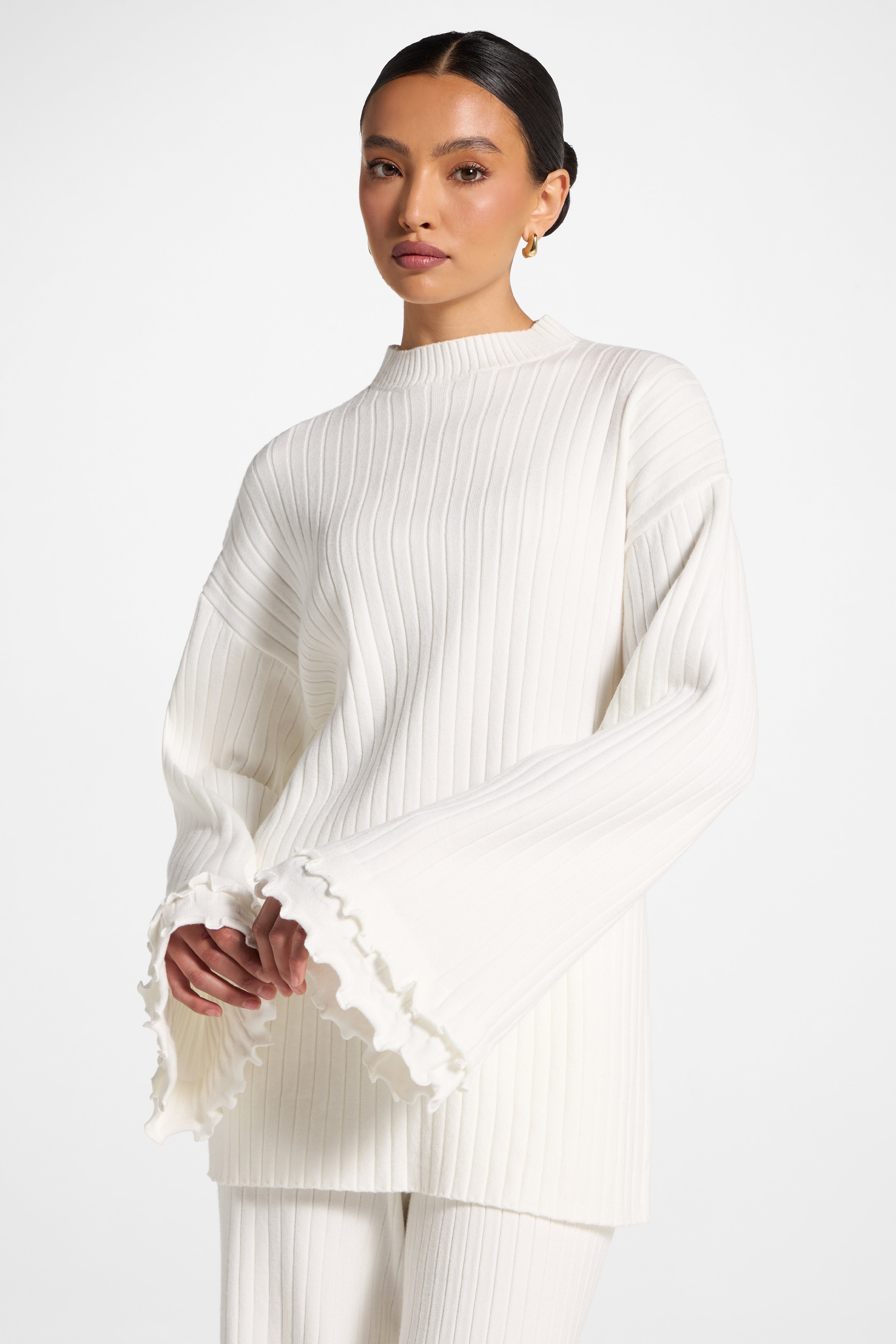 Ruffle Sleeve Knit Top - White Abayas Veiled