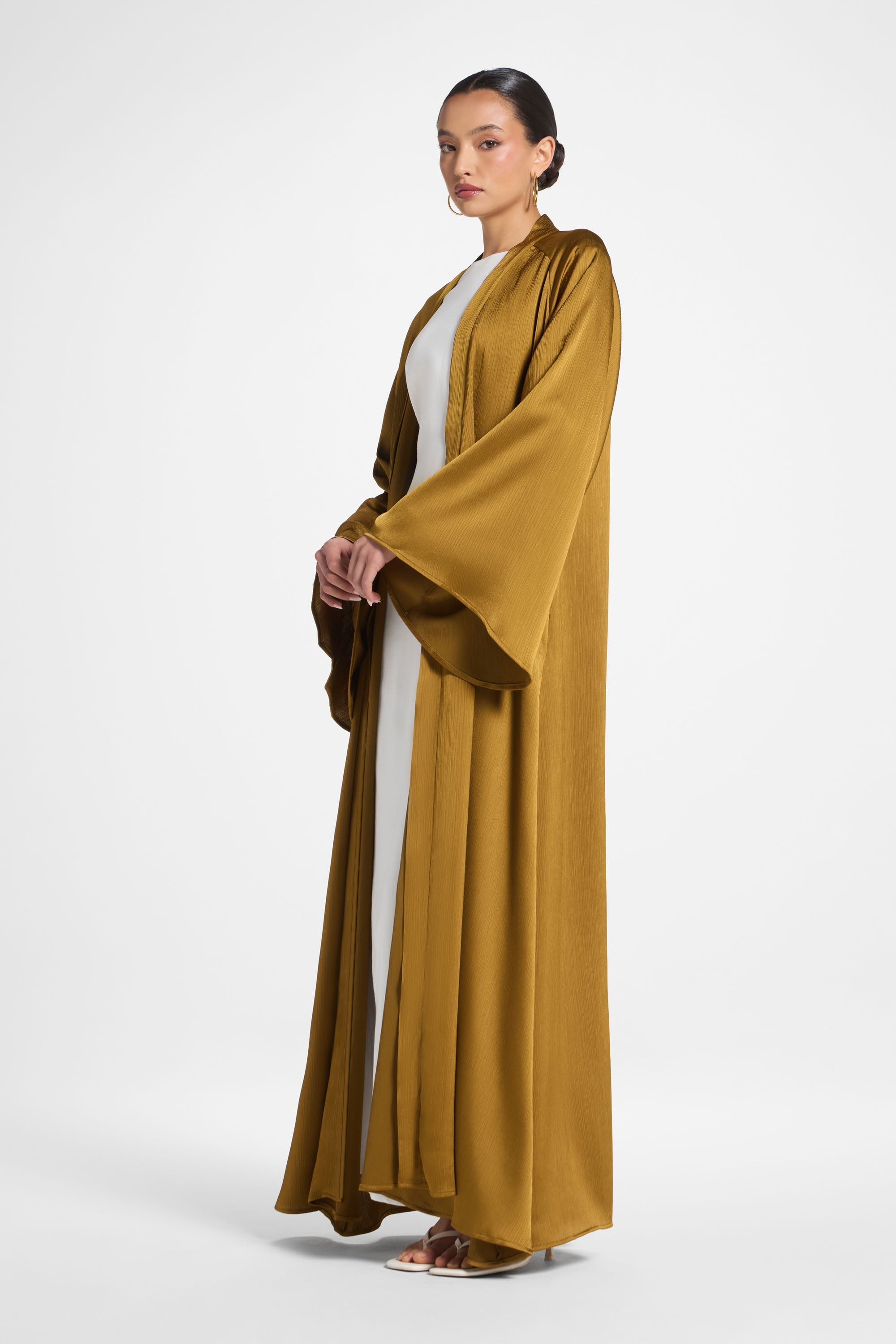 Sabeen Open Abaya - Zeit Abayas Veiled