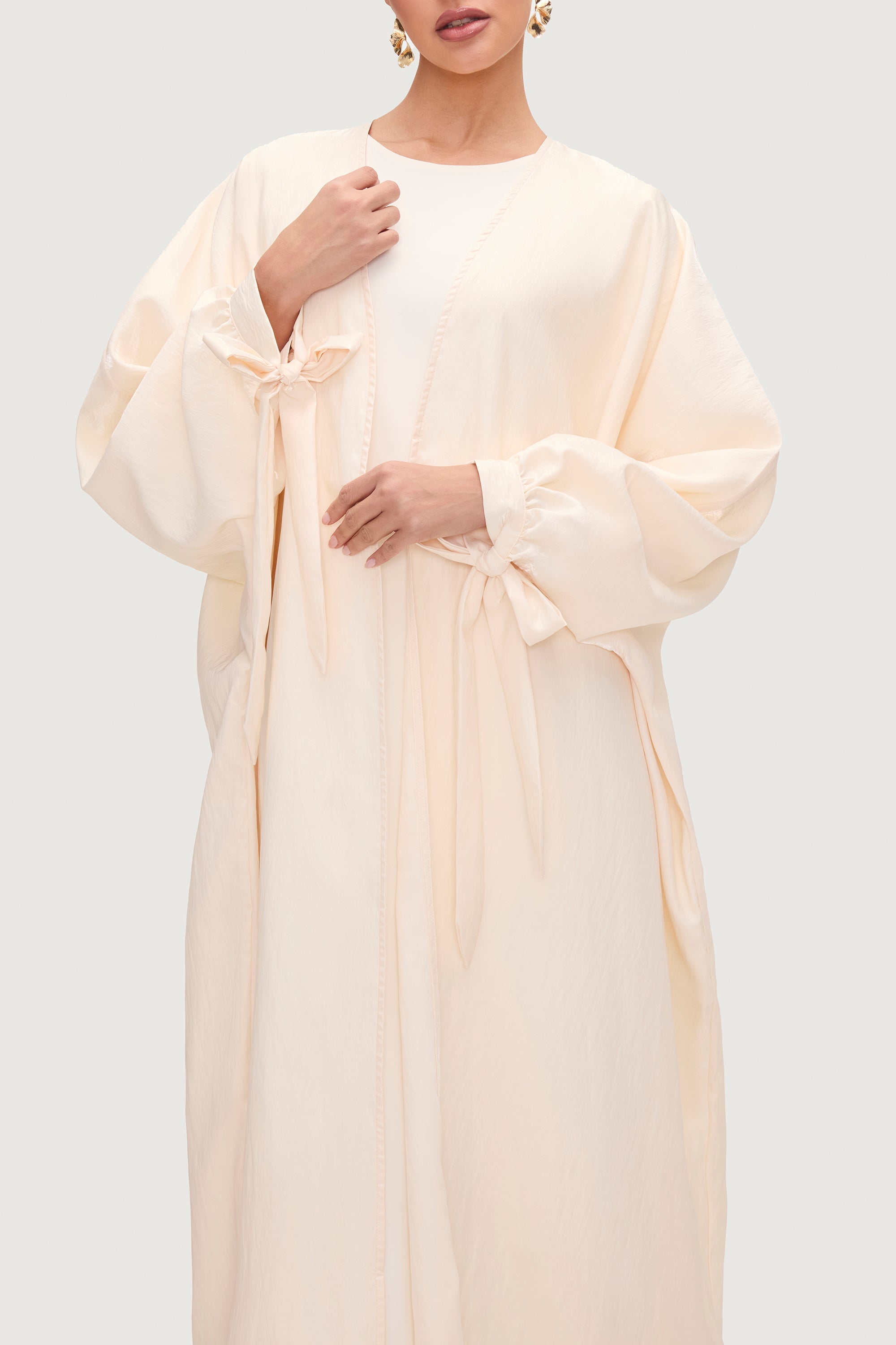 Safiyah Open Abaya - Panna Cotta Abayas Veiled