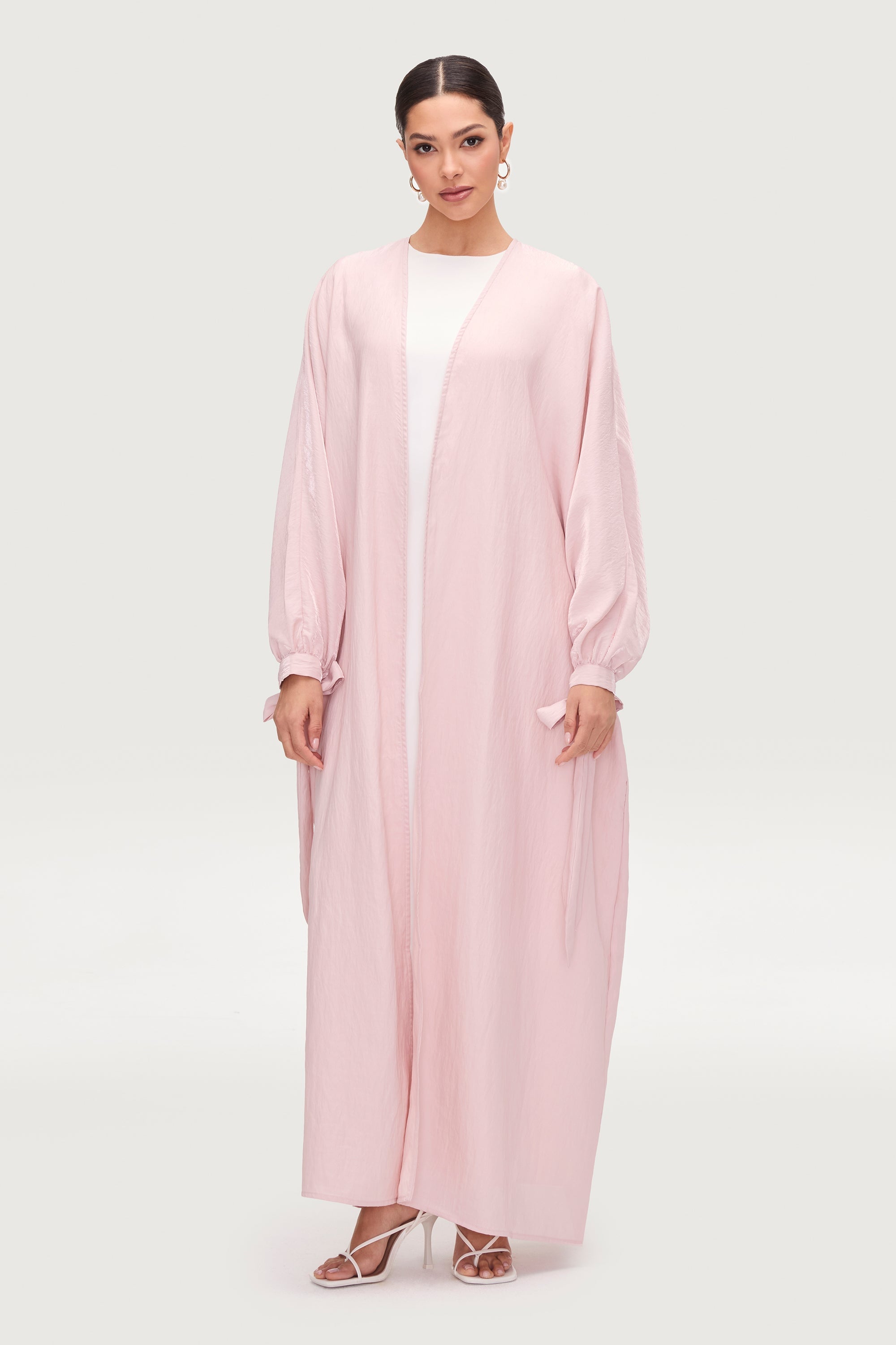 Safiyah Open Abaya - Pastel Pink Abayas Veiled