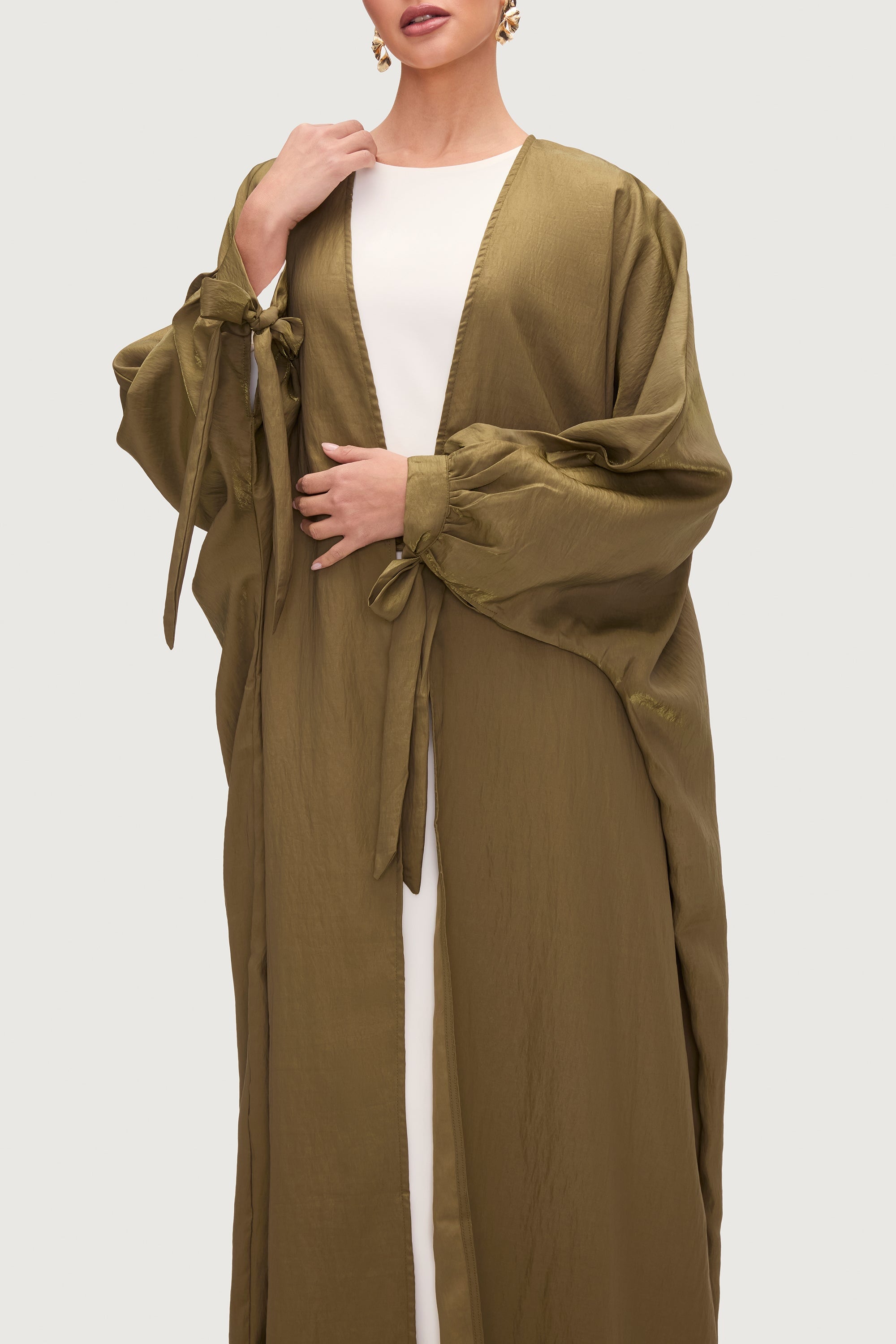 Safiyah Open Abaya - Zaytoon Abayas Veiled