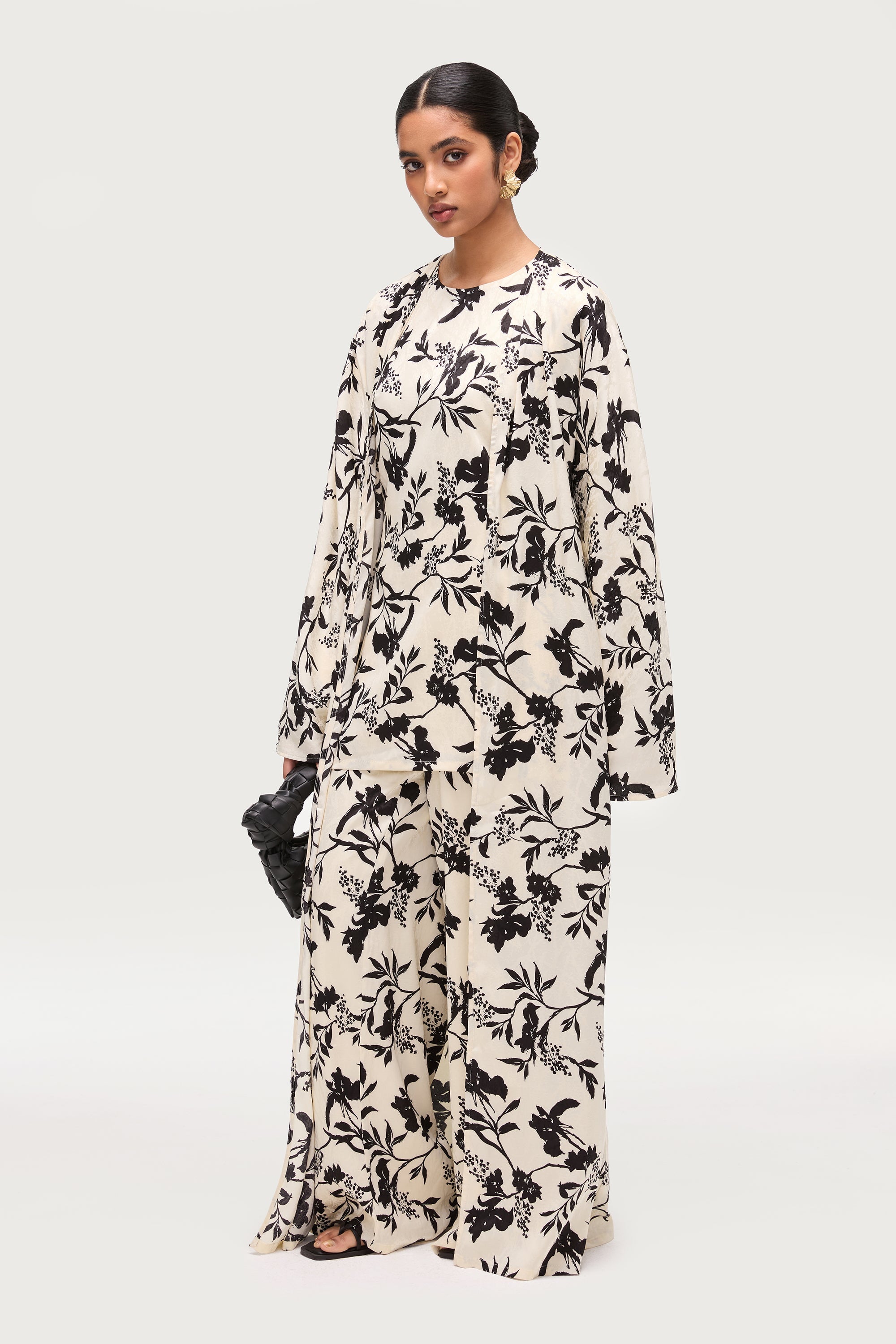 Sana Maxi Cardigan - Floral Print Dresses Veiled