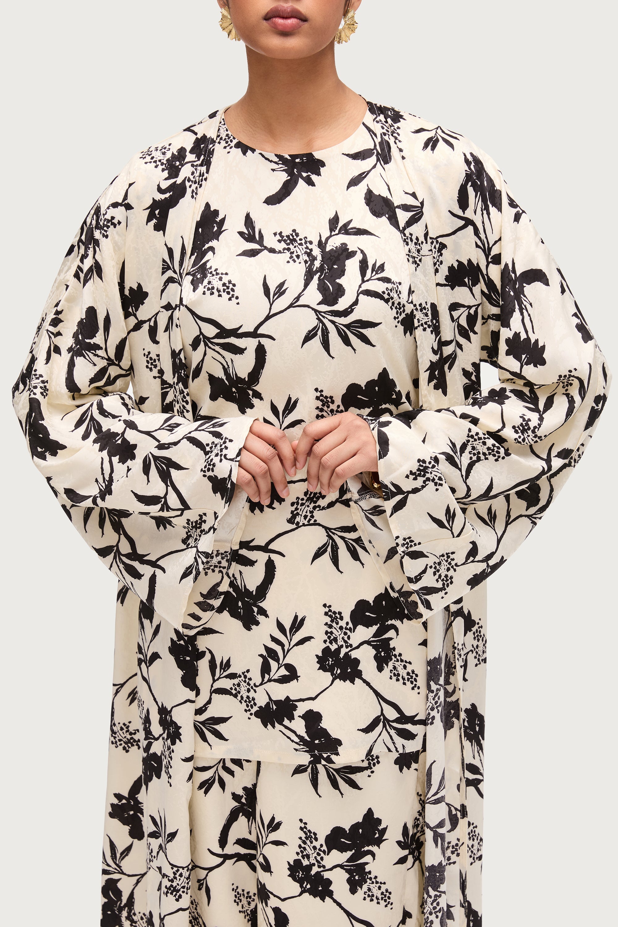 Sana Maxi Cardigan - Floral Print Dresses Veiled