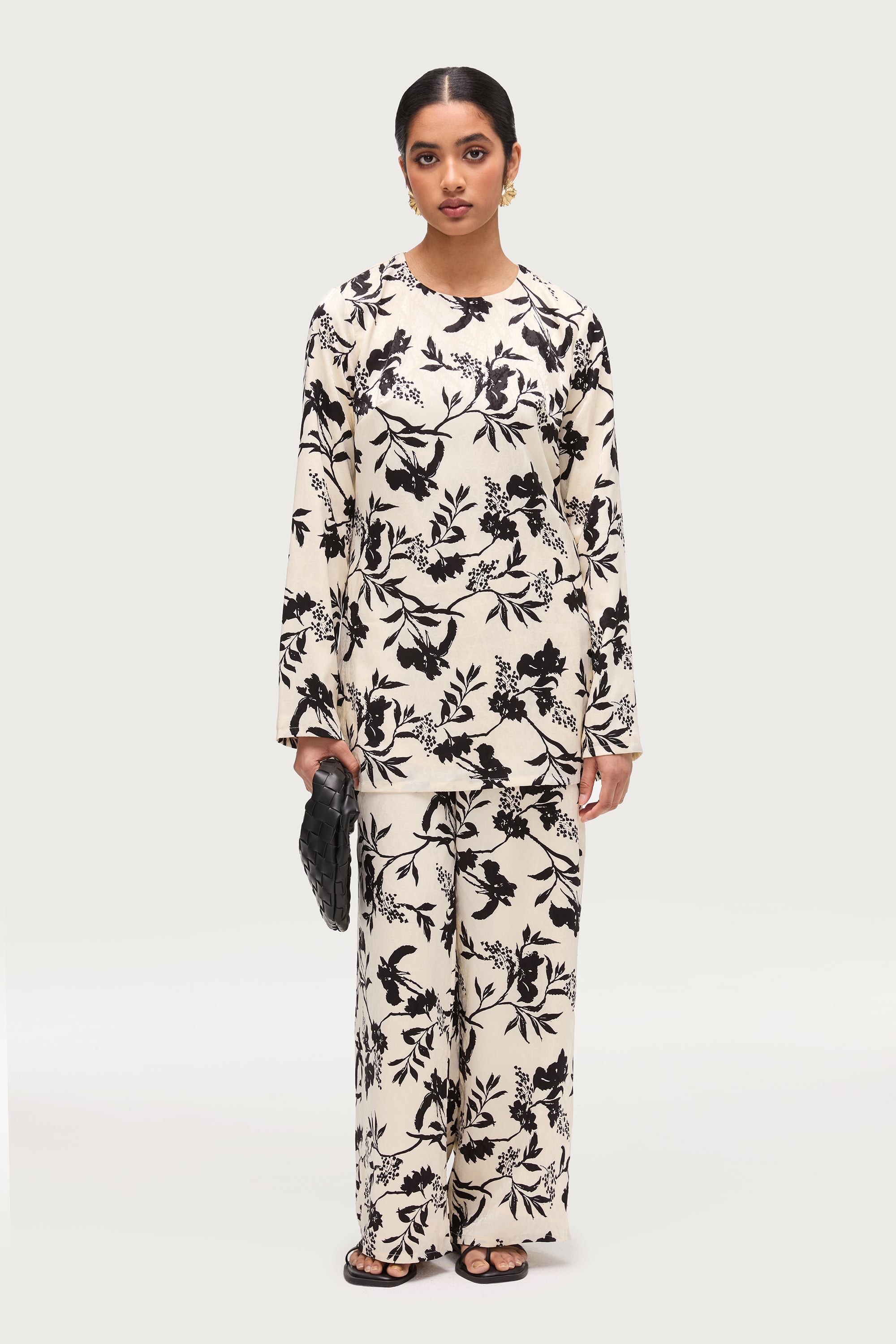 Sana Side Slit Relaxed Top - Floral Print Dresses Veiled