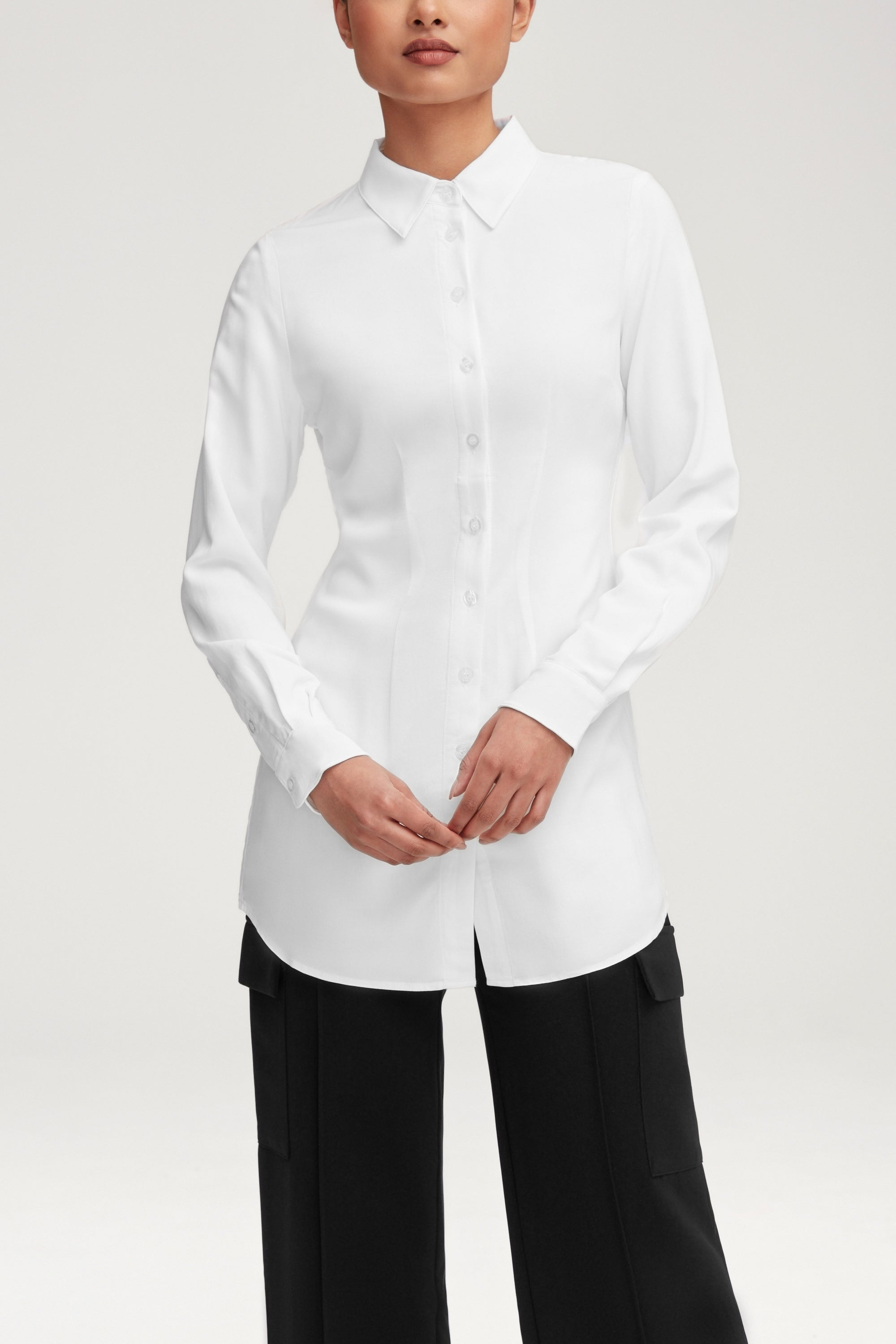 Sarah Fitted Button Down Top - White Clothing saigonodysseyhotel 