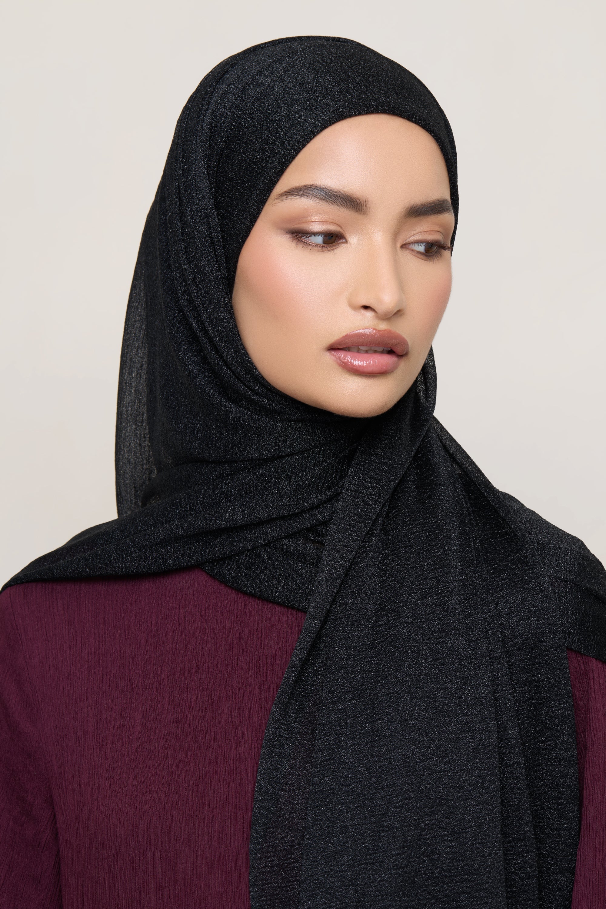 Shimmer Stretch Hijab - Black Hijabs Veiled