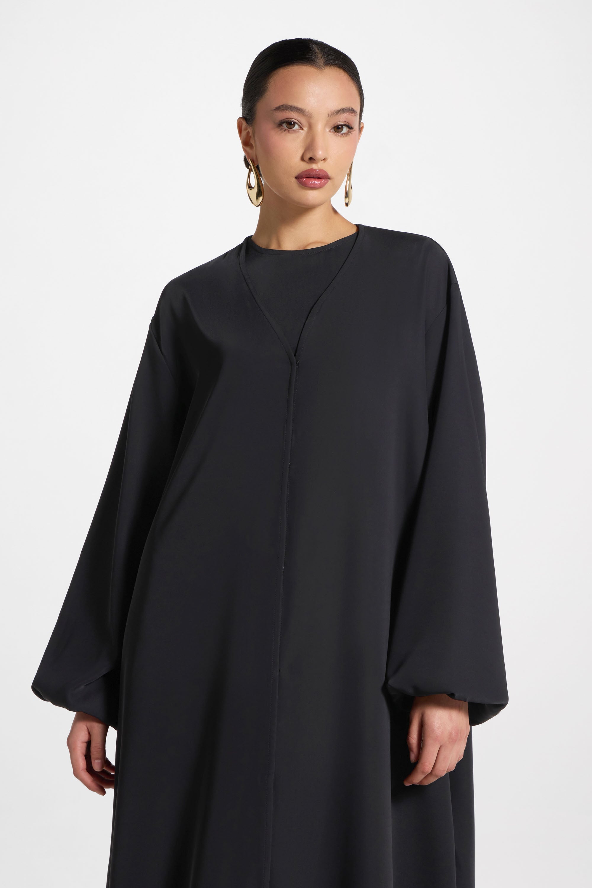 Signature Balloon Sleeve Open Abaya - Black Abayas Veiled