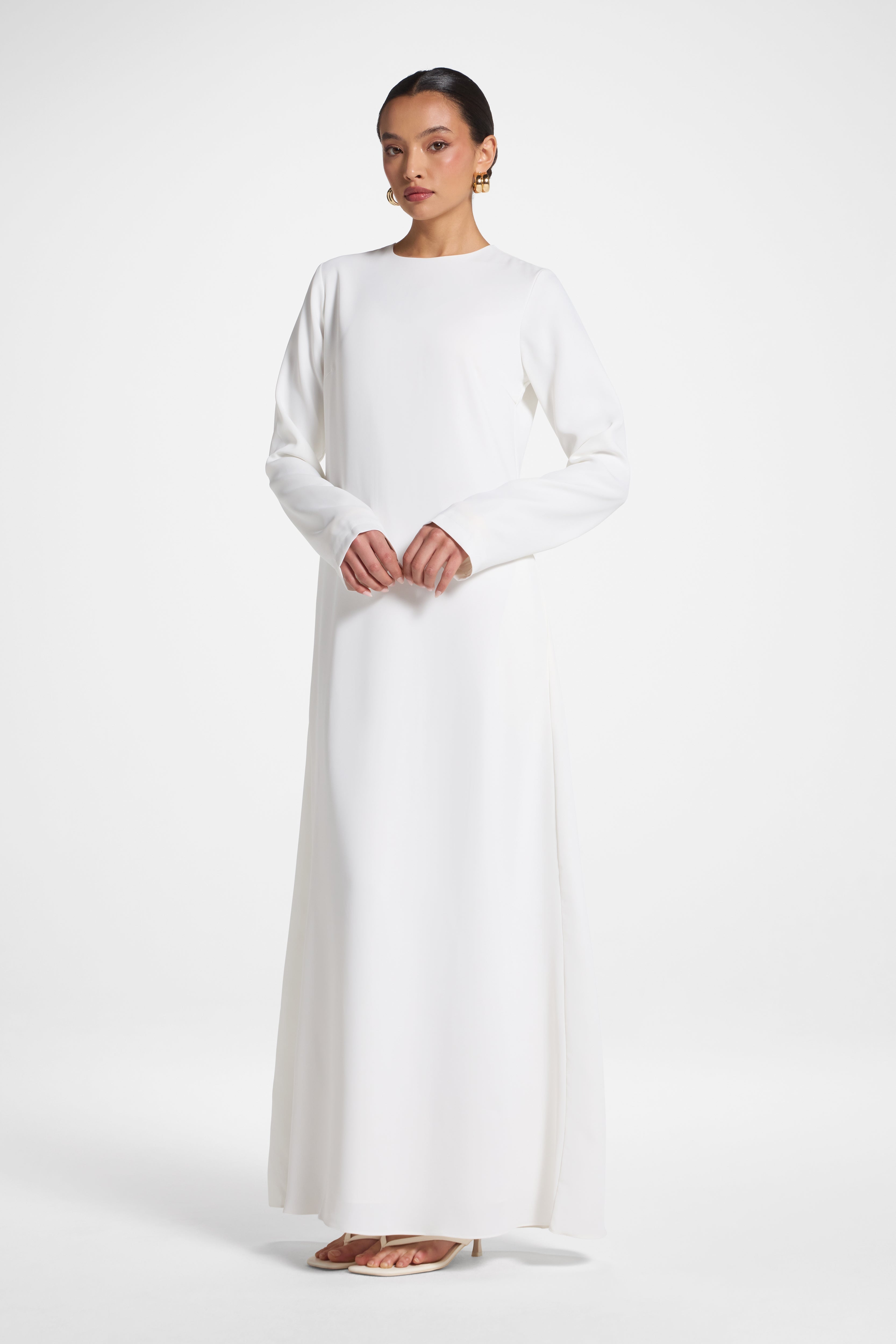 Signature Inner Maxi Dress - White Abayas Veiled