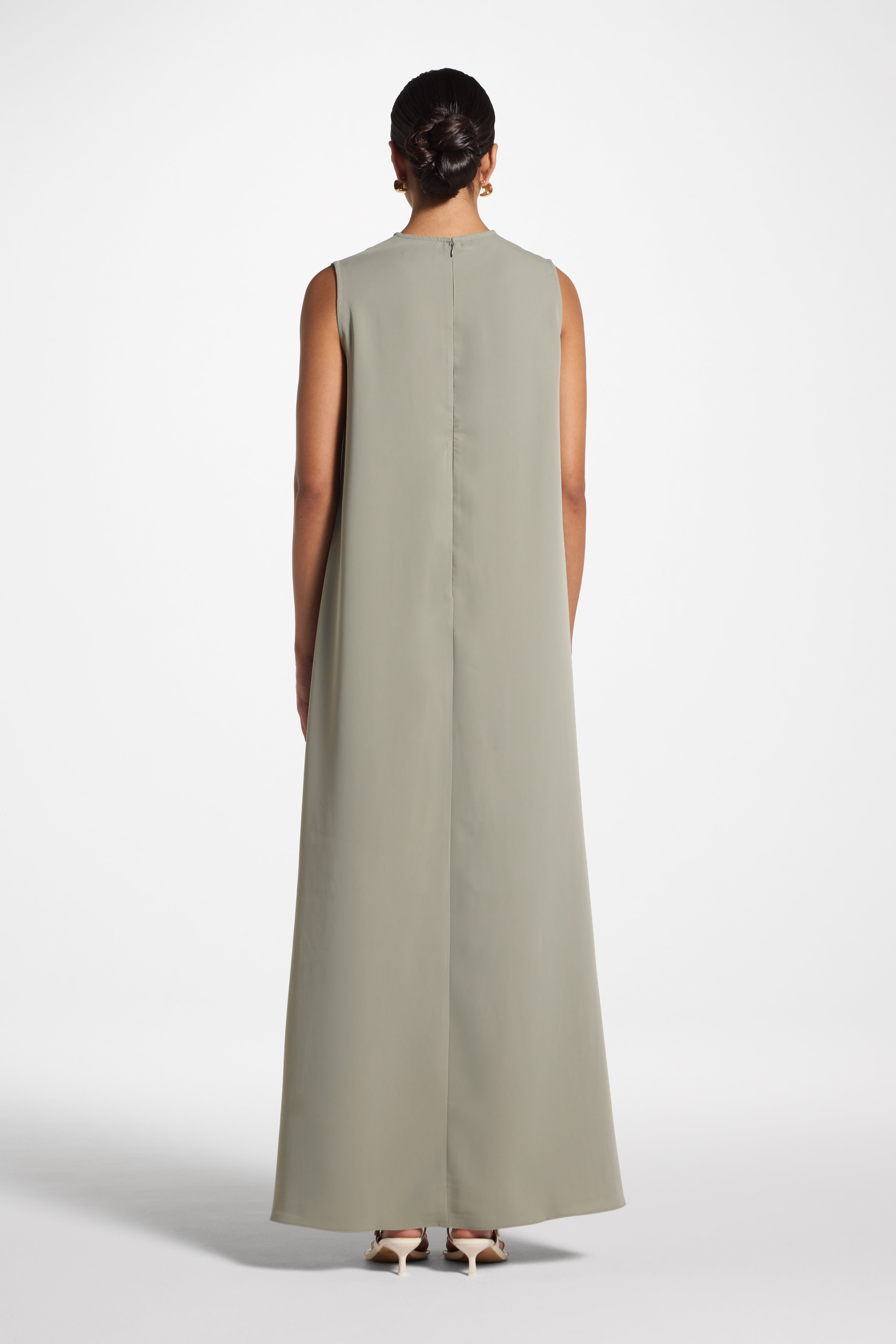 Signature Sleeveless Inner Maxi Dress - Dusty Olive Abayas Veiled