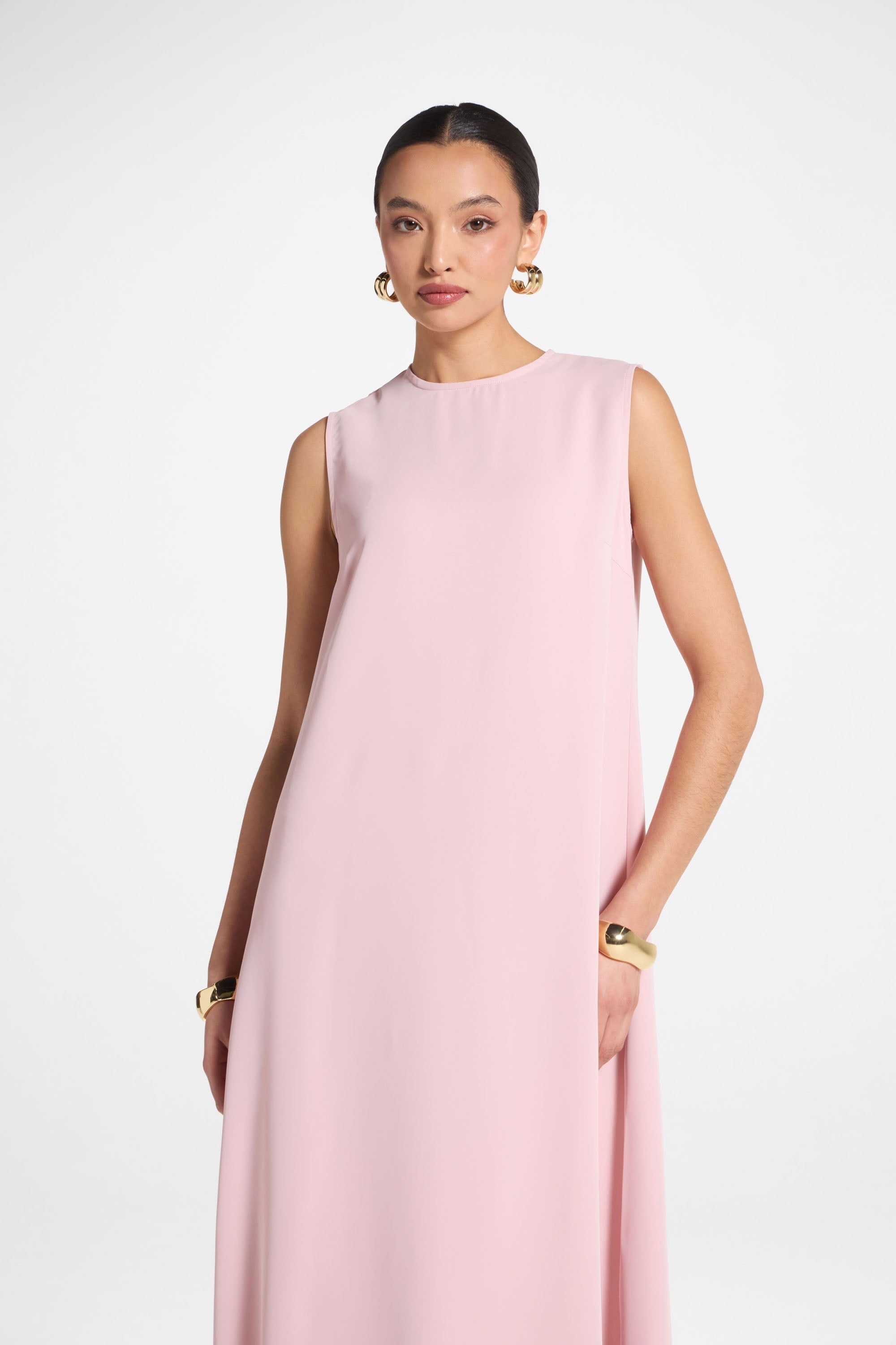 Signature Sleeveless Inner Maxi Dress - Pastel Pink Abayas Veiled