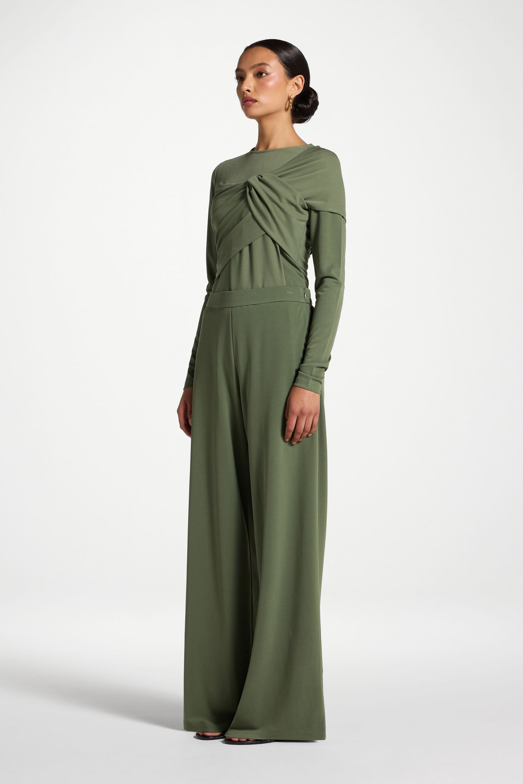 Signature Stretch Pants - Basil Pants Veiled