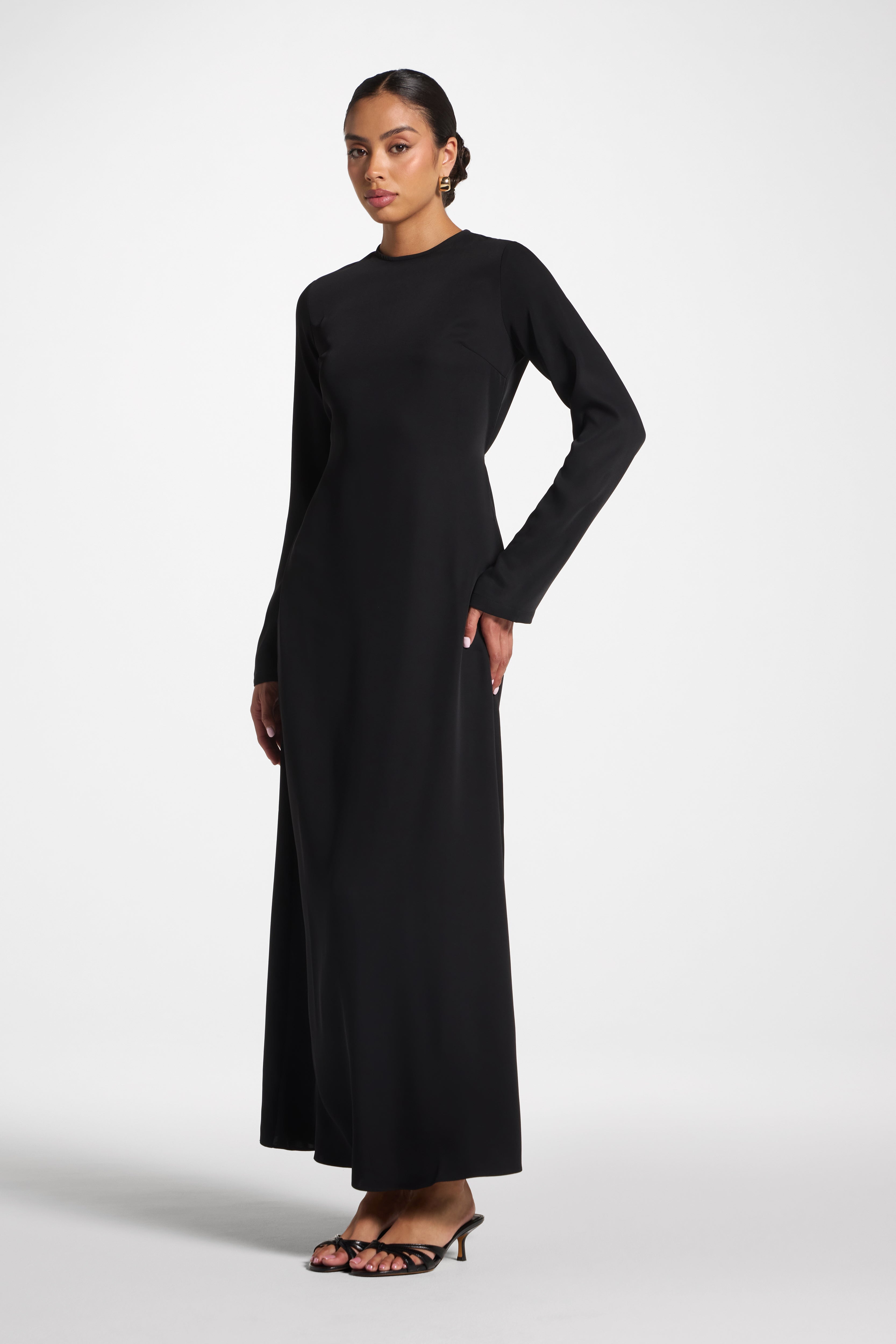 Signature Tie Back Maxi Dress - Black Abayas Veiled