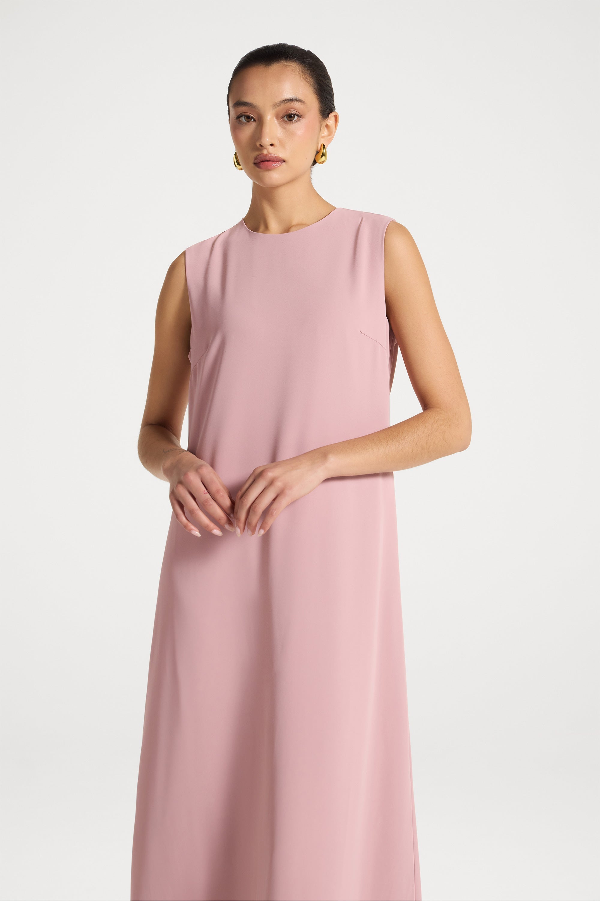 Sleeveless Maxi Dress - Pink Abayas Veiled