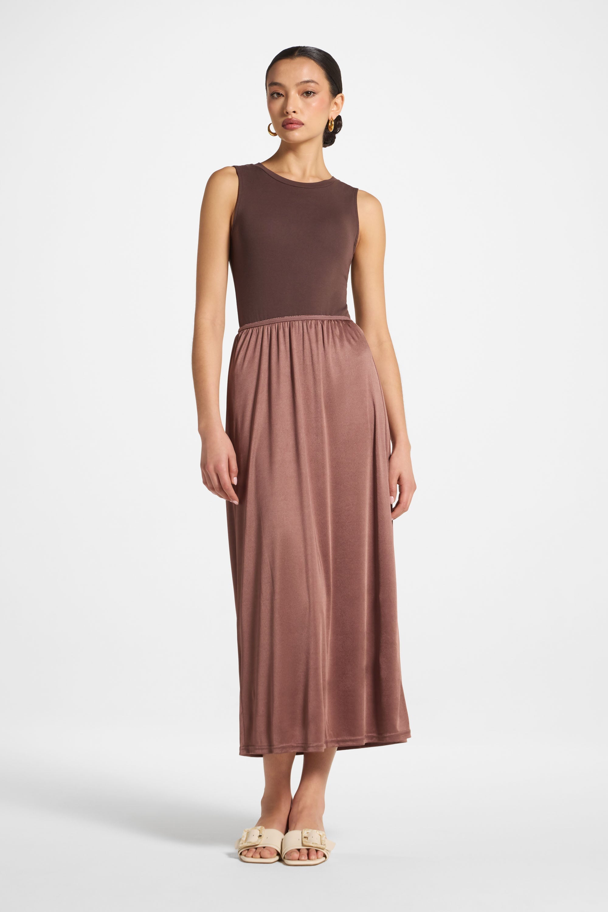 Slip Skirt - Nougat Abayas Veiled