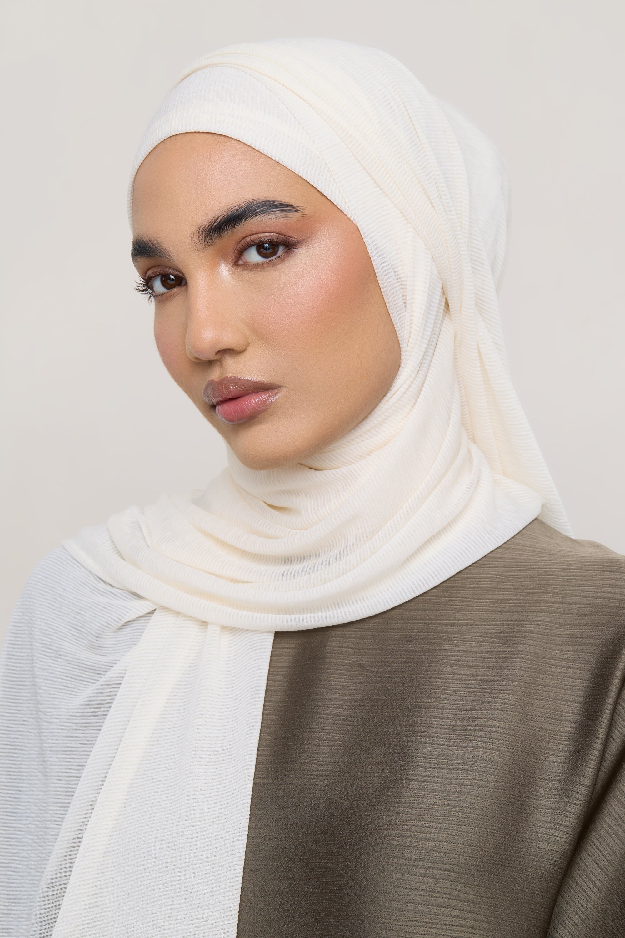 Stretch Stripe Hijab - Ivory Hijabs Veiled
