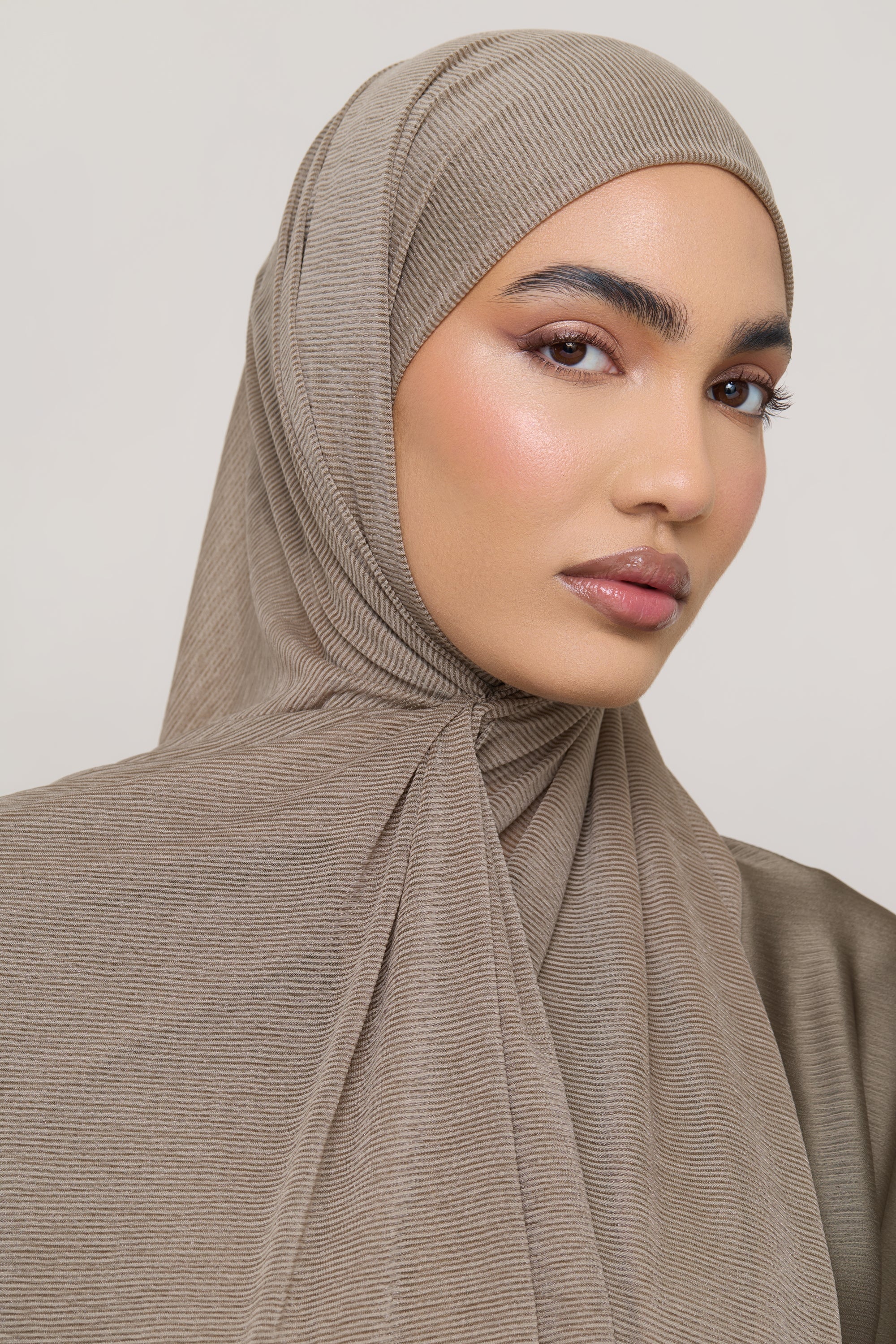 Stretch Stripe Hijab - Zaytoon Hijabs Veiled